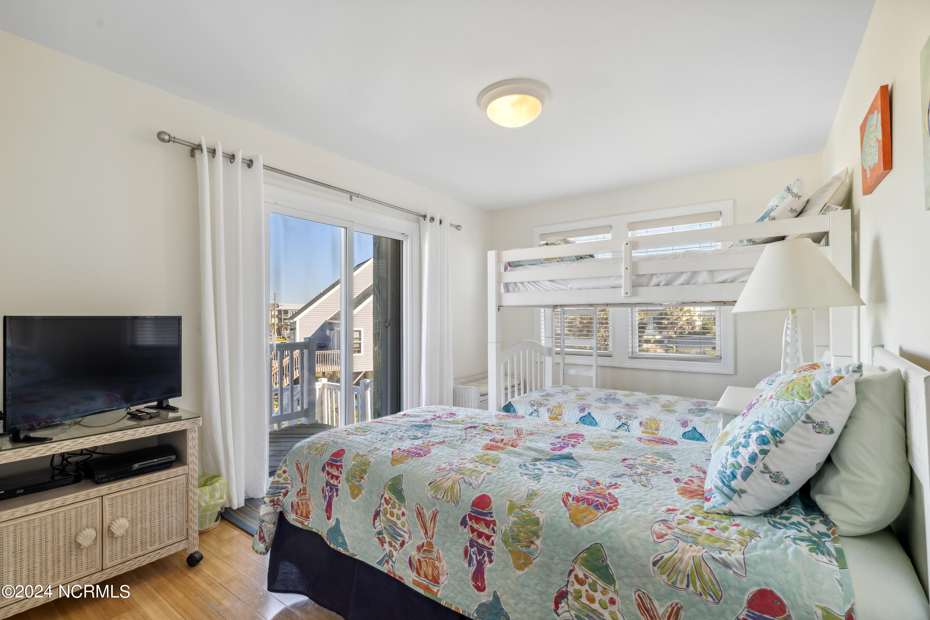 2017 N Shore Drive, B