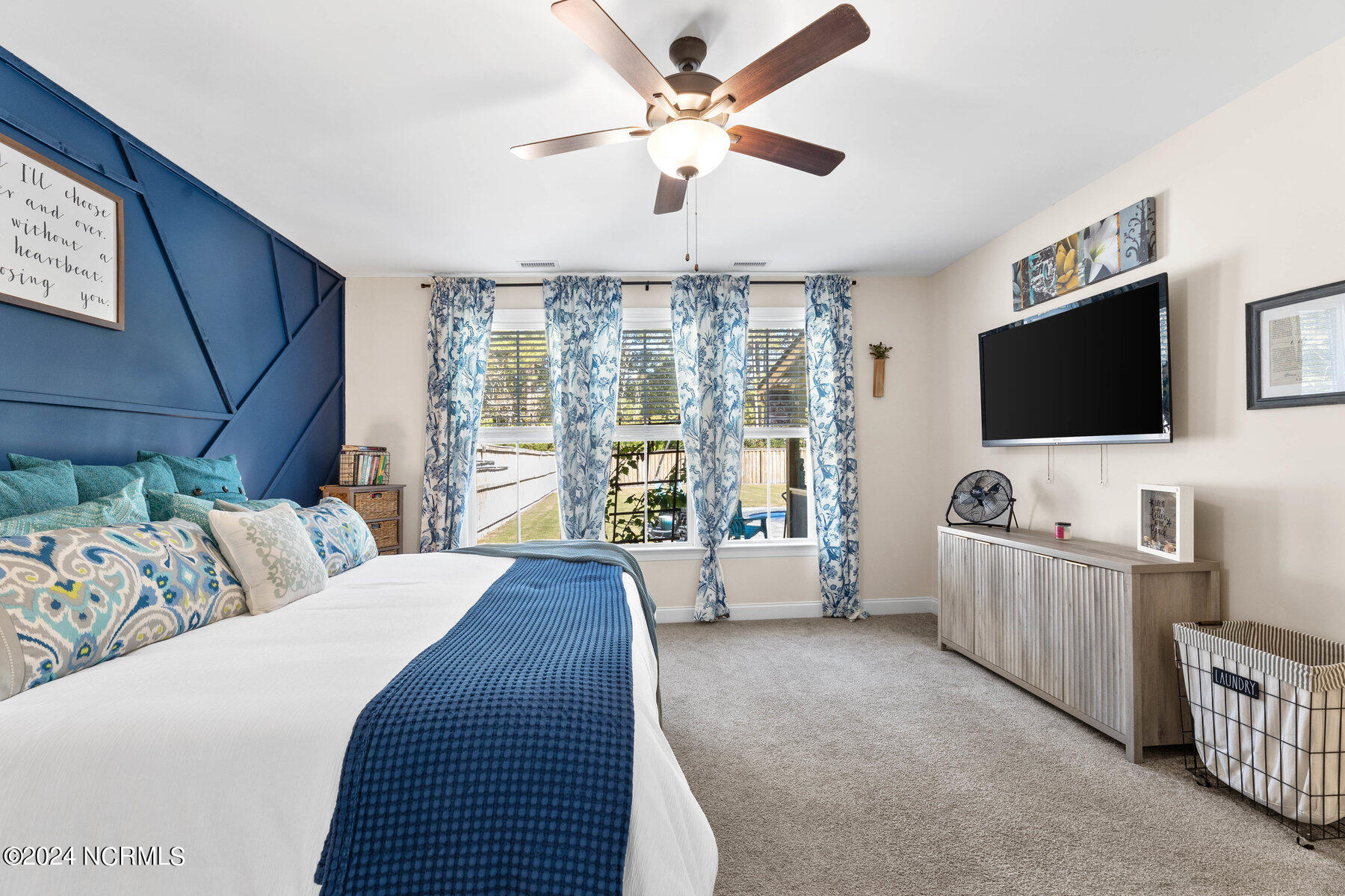 31 E Shooting Star Lane