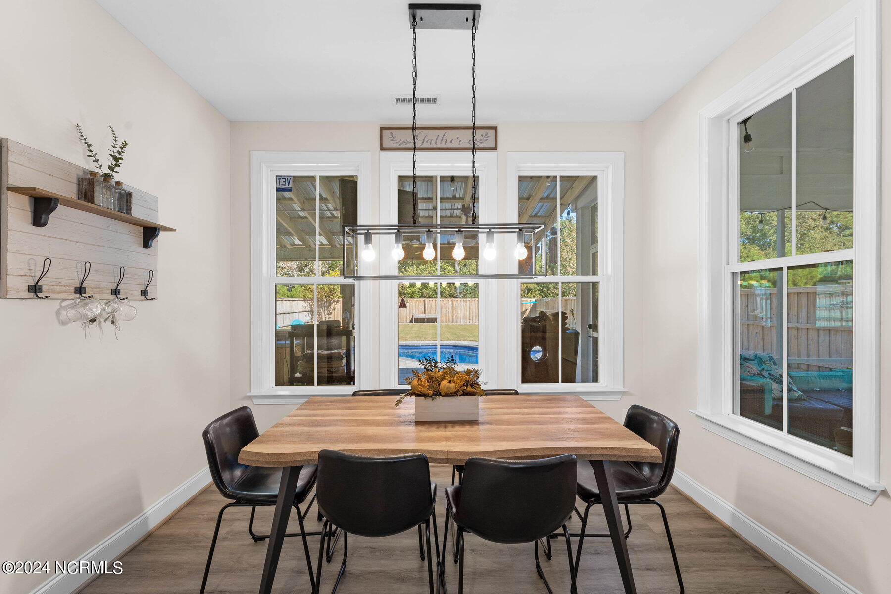 31 E Shooting Star Lane