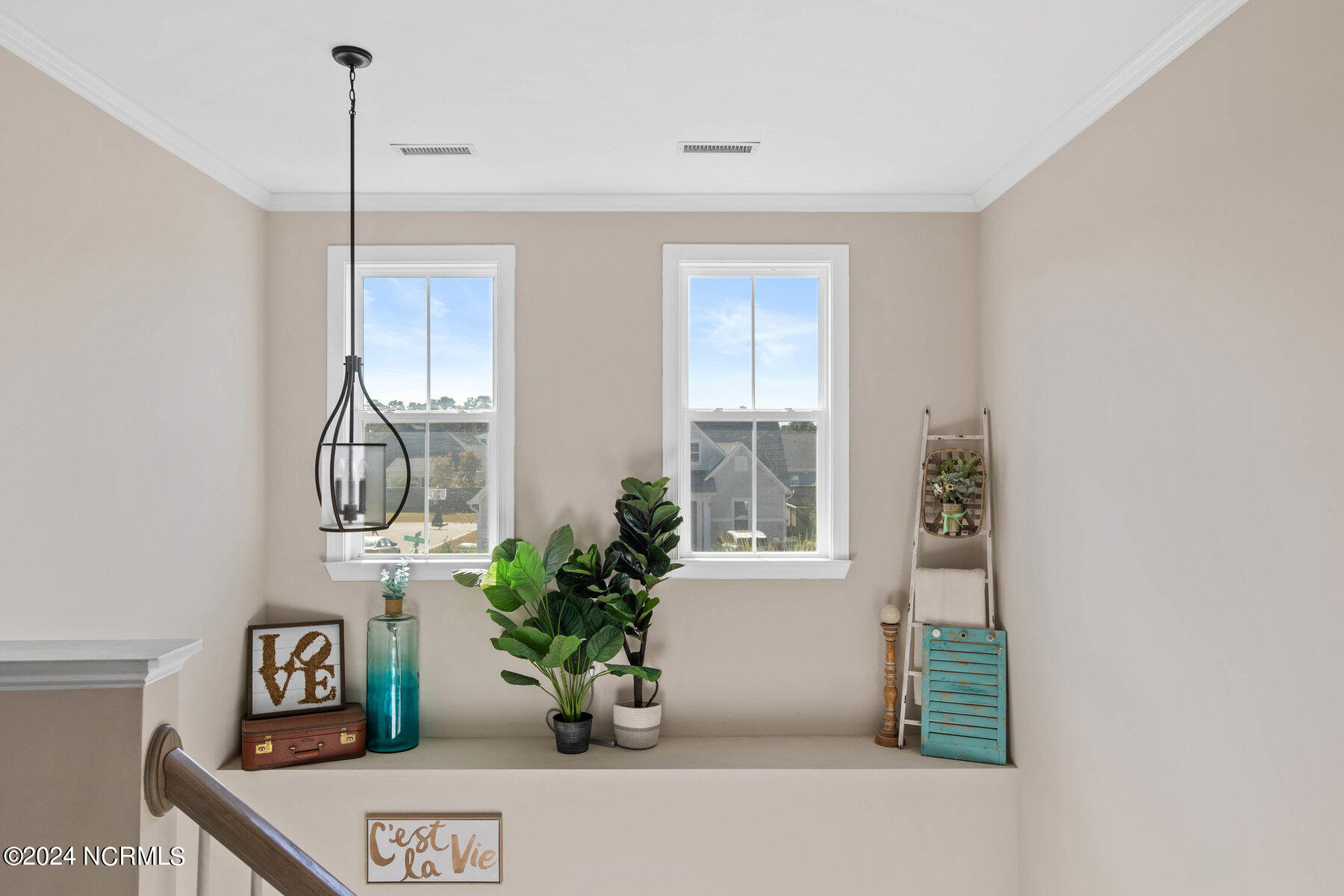 31 E Shooting Star Lane