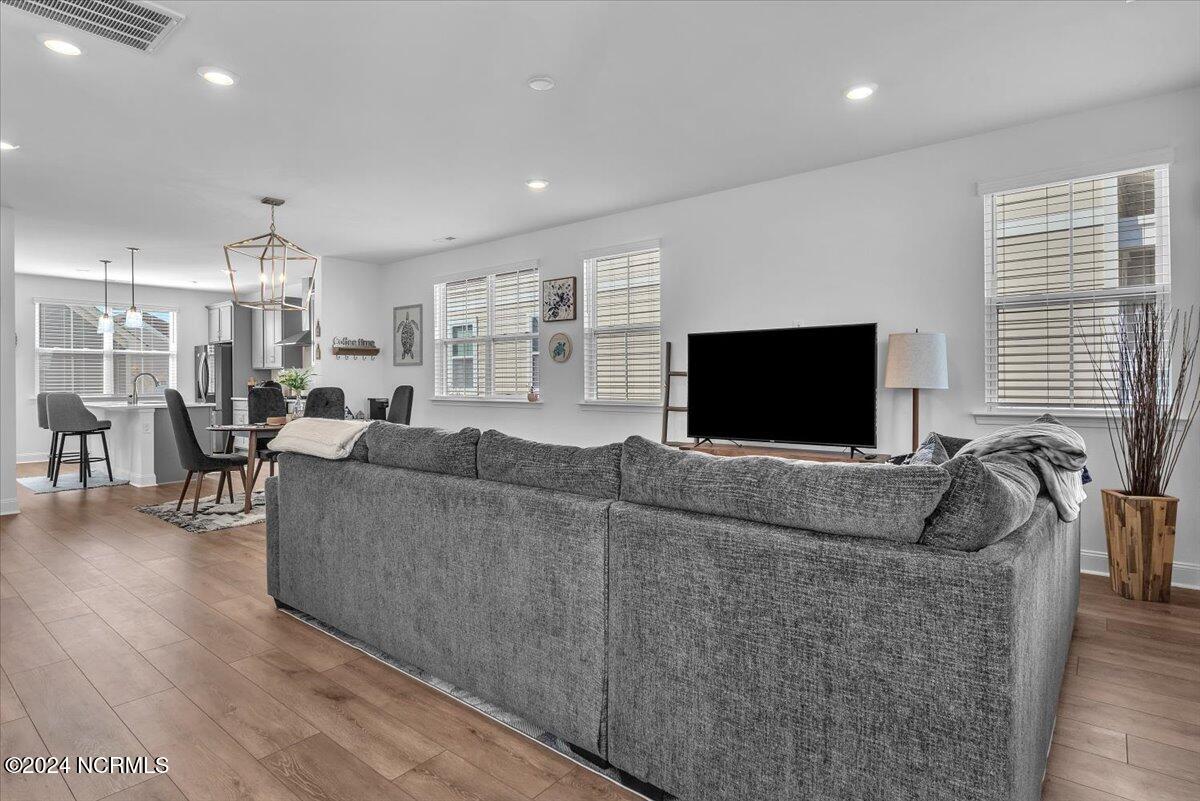 856 Edgerton Drive