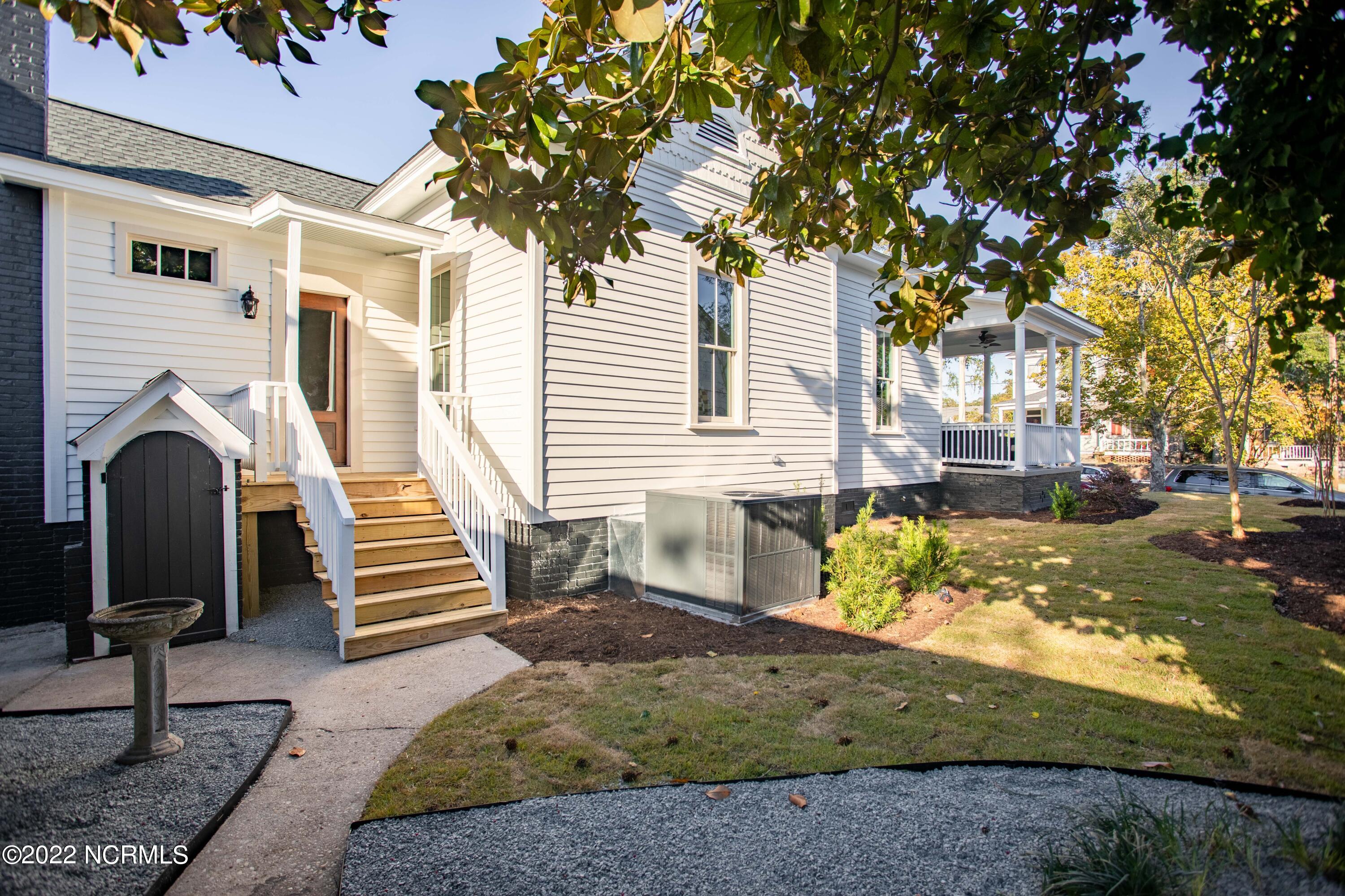 319 N 7th Street
