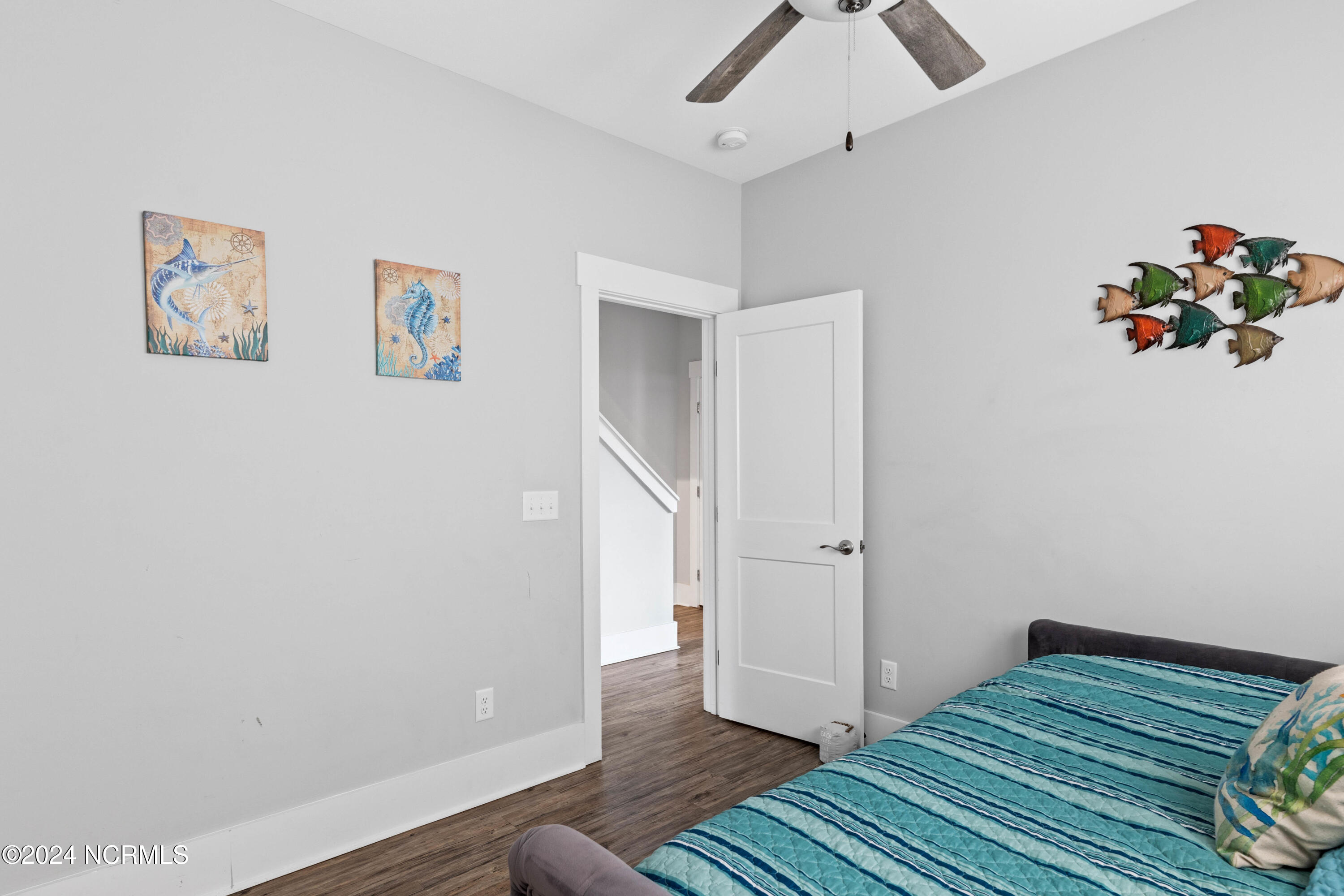 409 Carolina Beach Avenue N 2