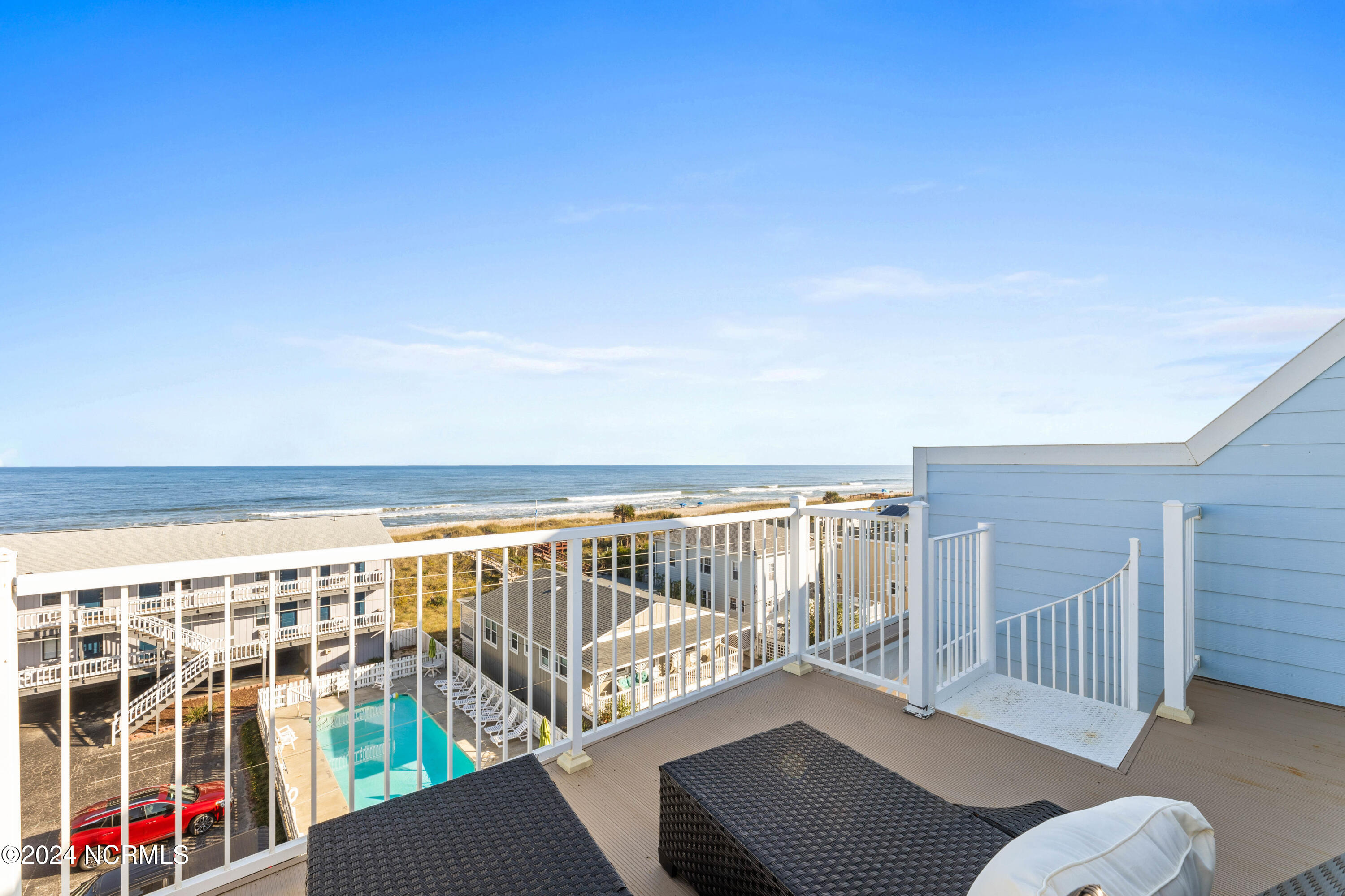 409 Carolina Beach Avenue N 2