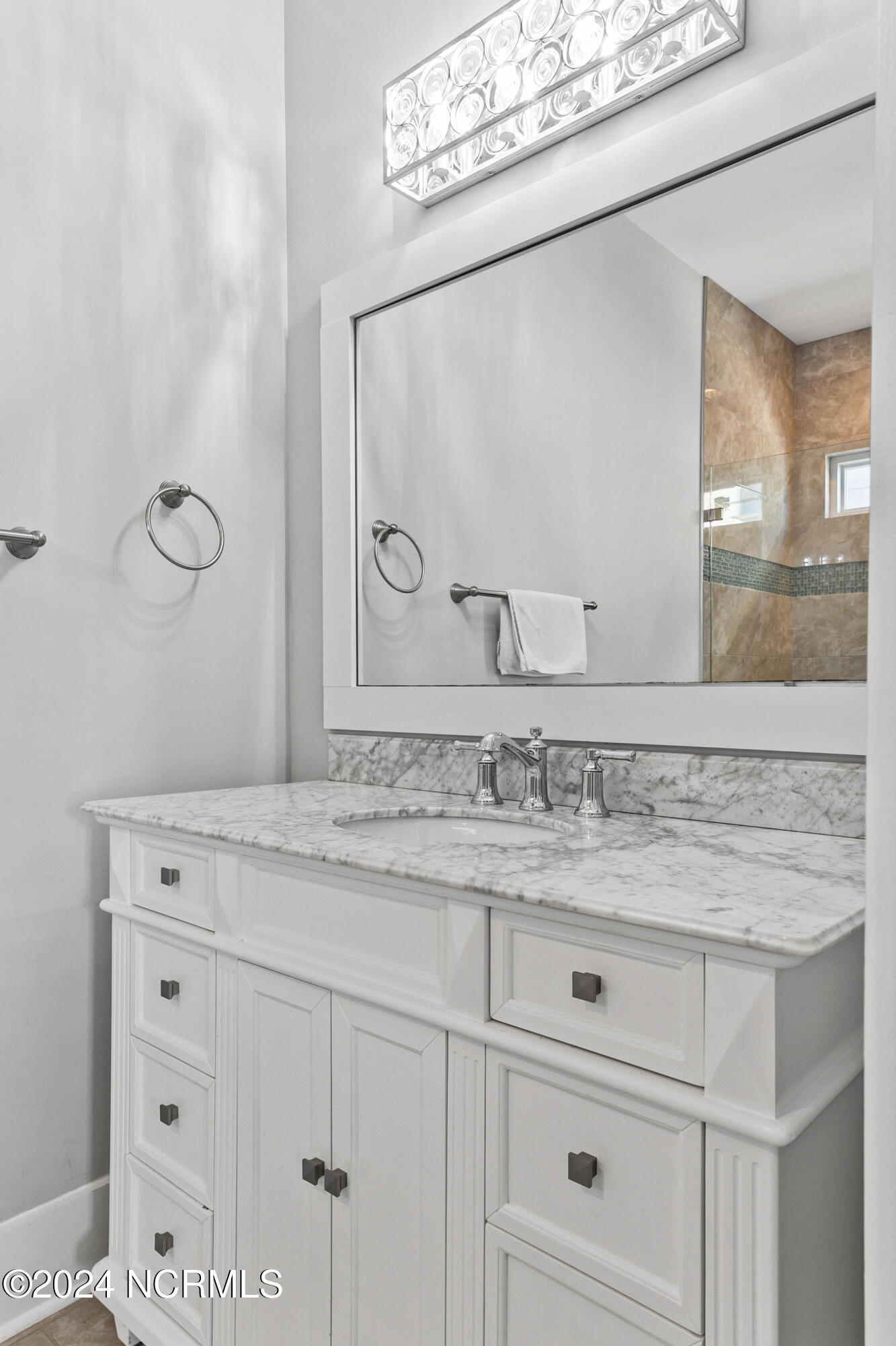 409 Carolina Beach Avenue N 2