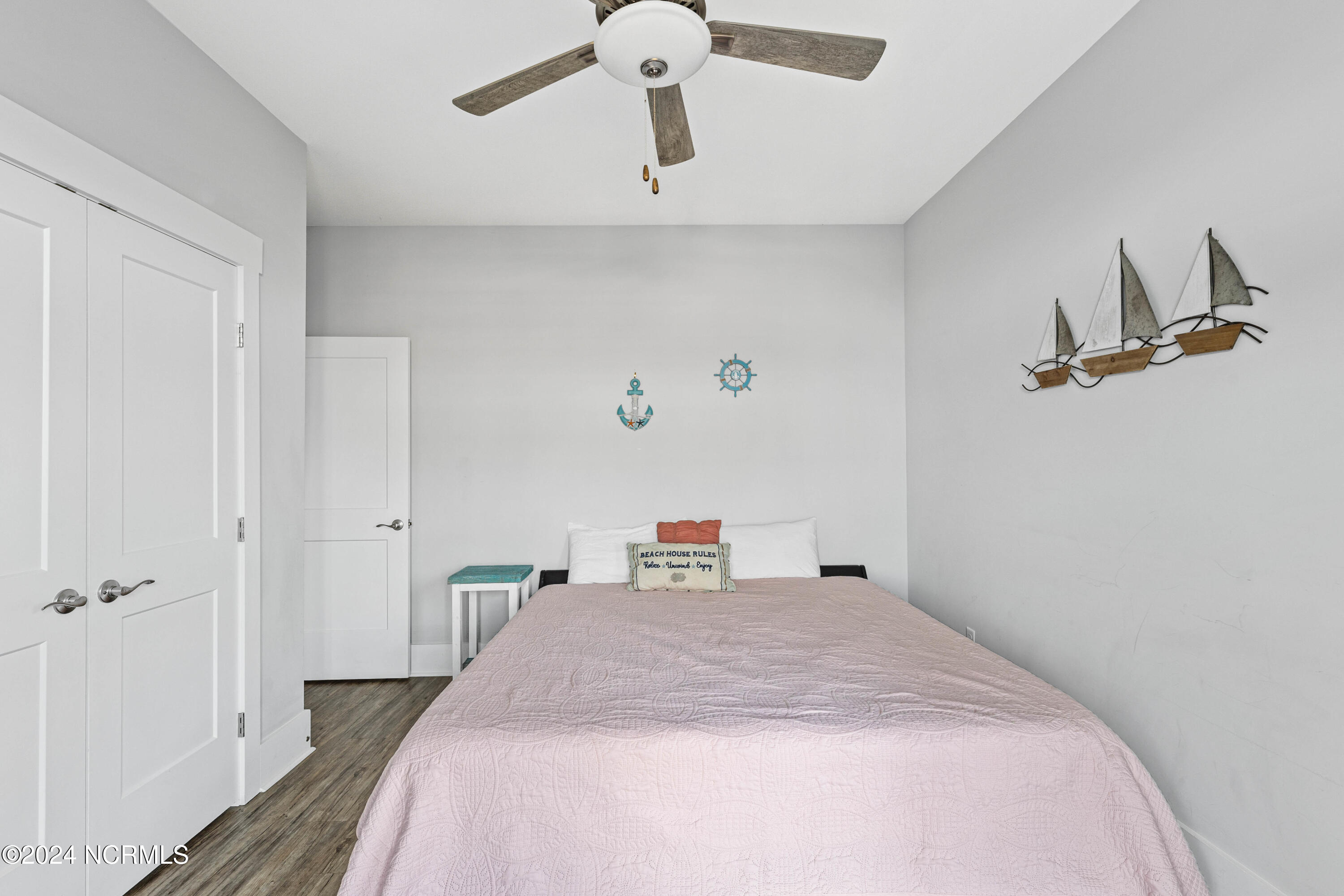 409 Carolina Beach Avenue N 2