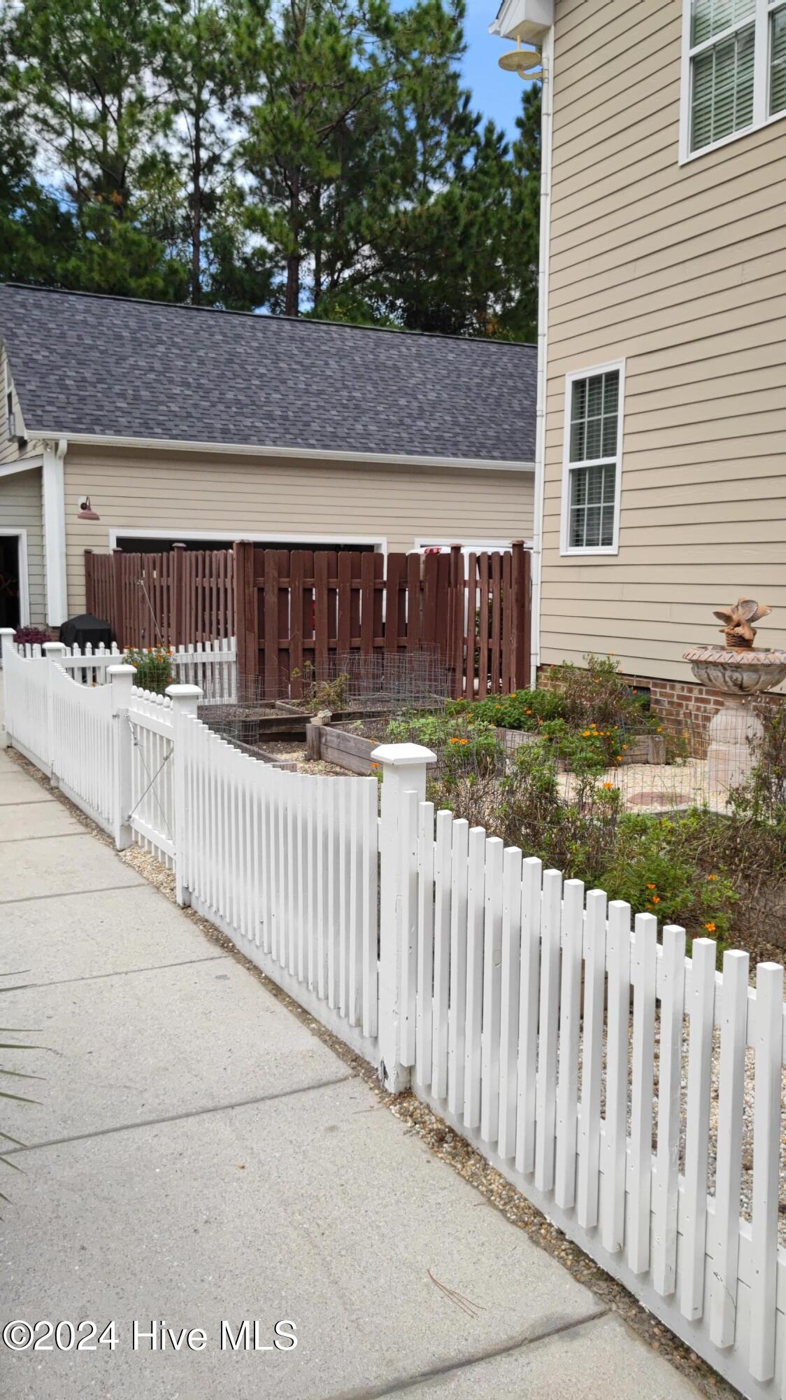 310 Headwaters Drive