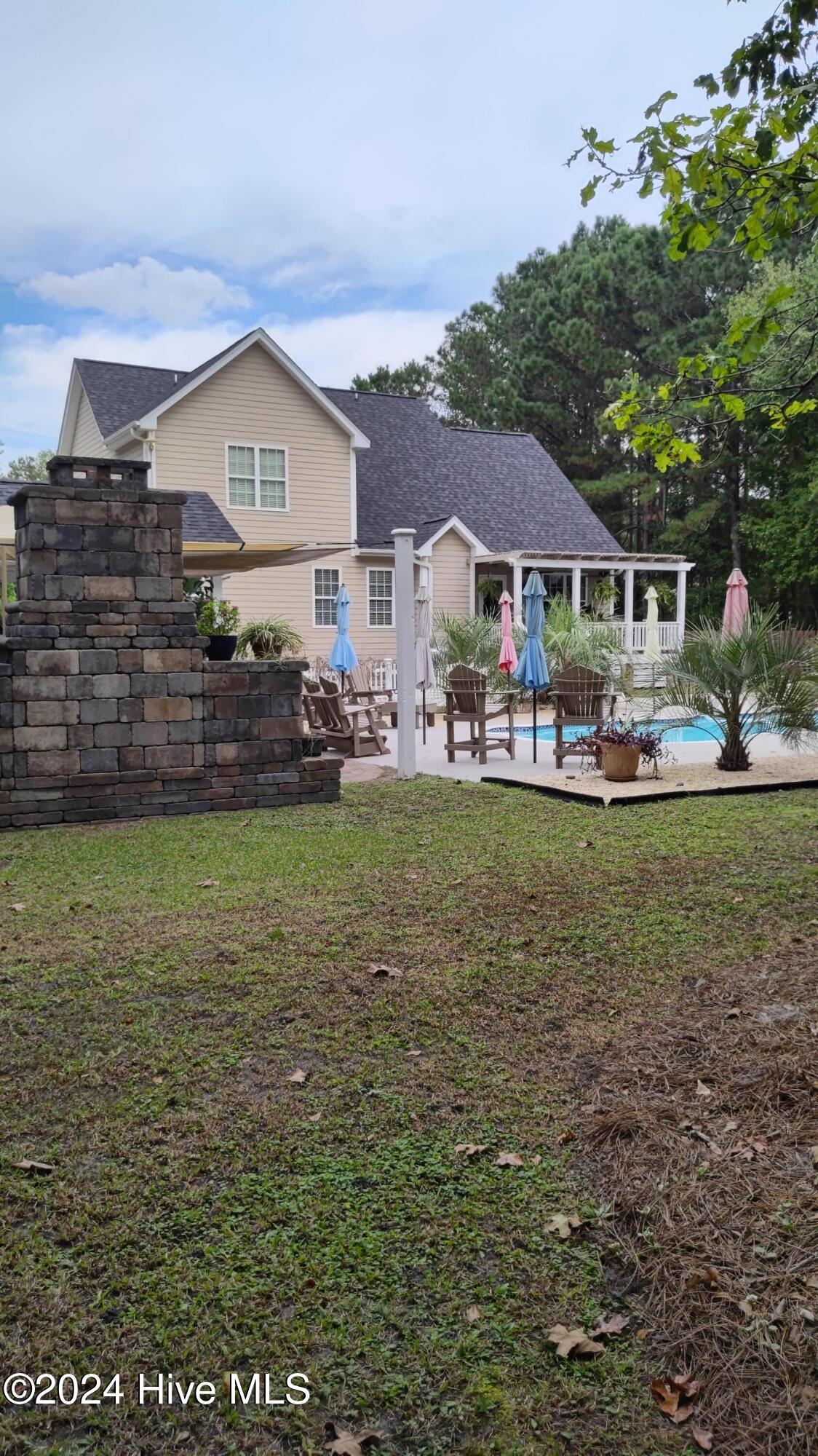 310 Headwaters Drive