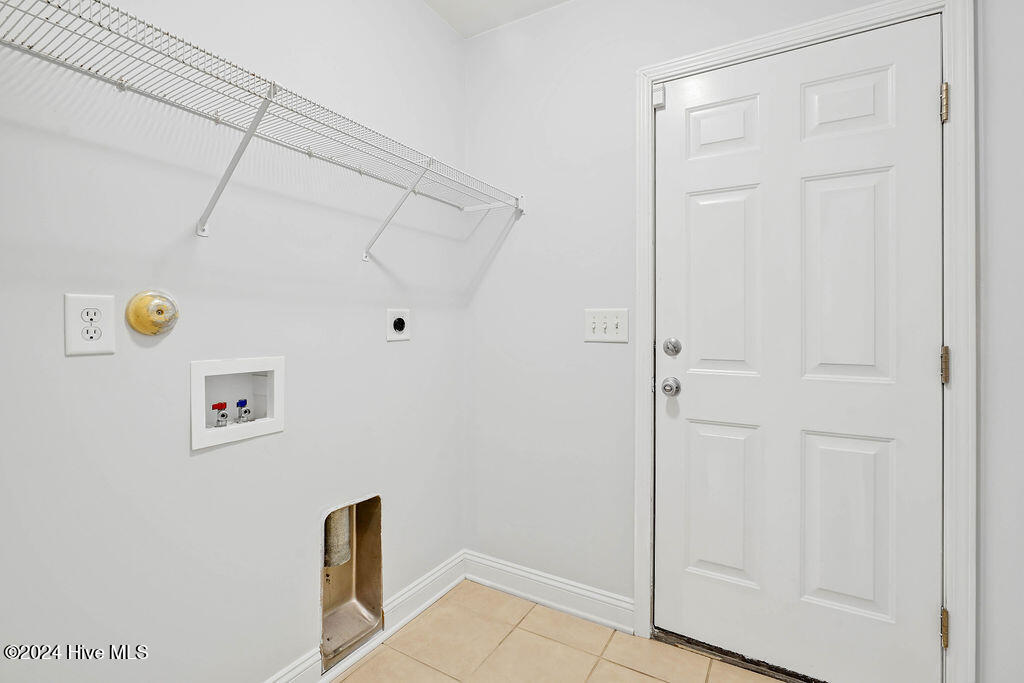 139 Woodford Road NE