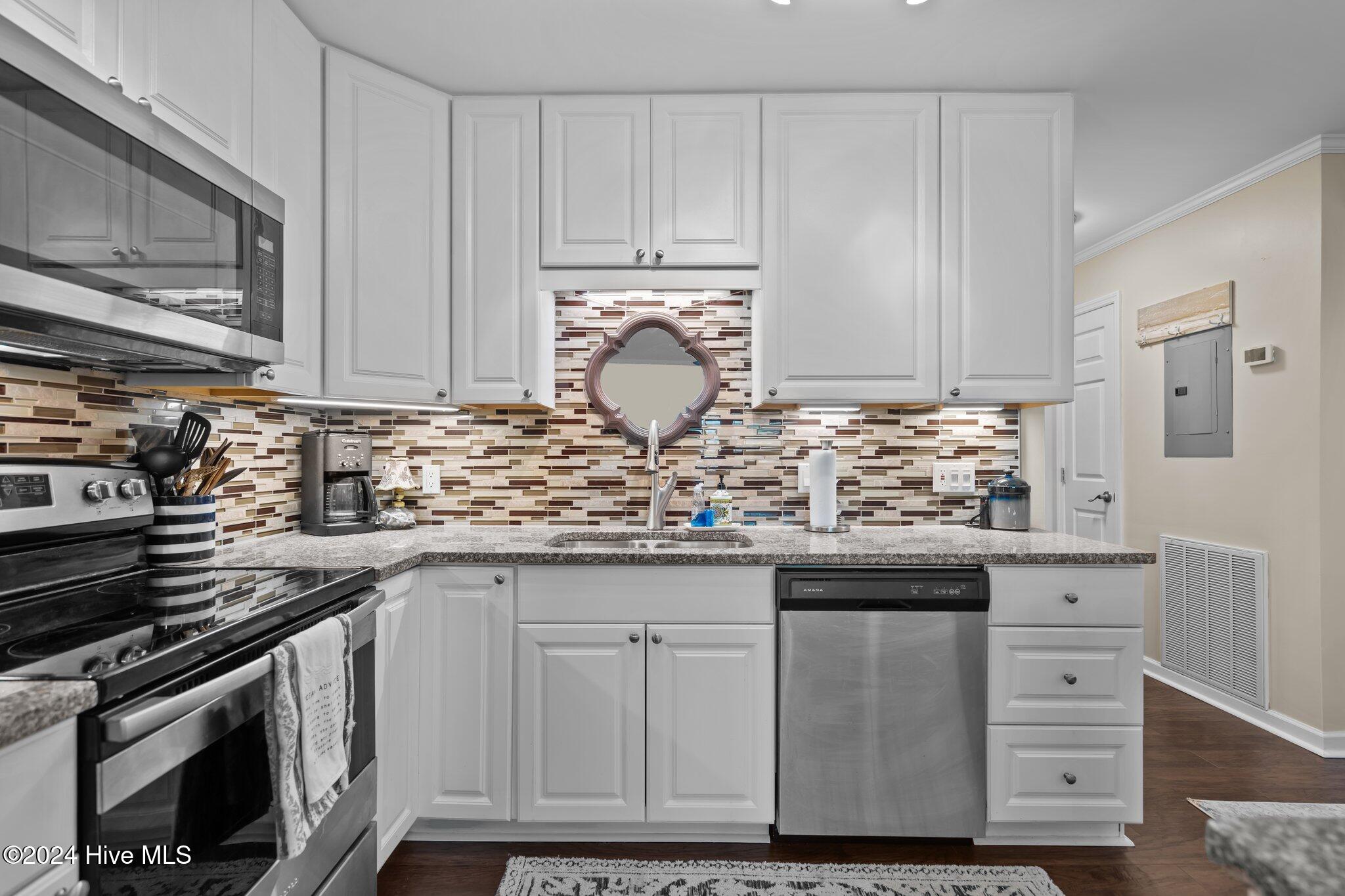 1801 Canal Drive, Unit B14