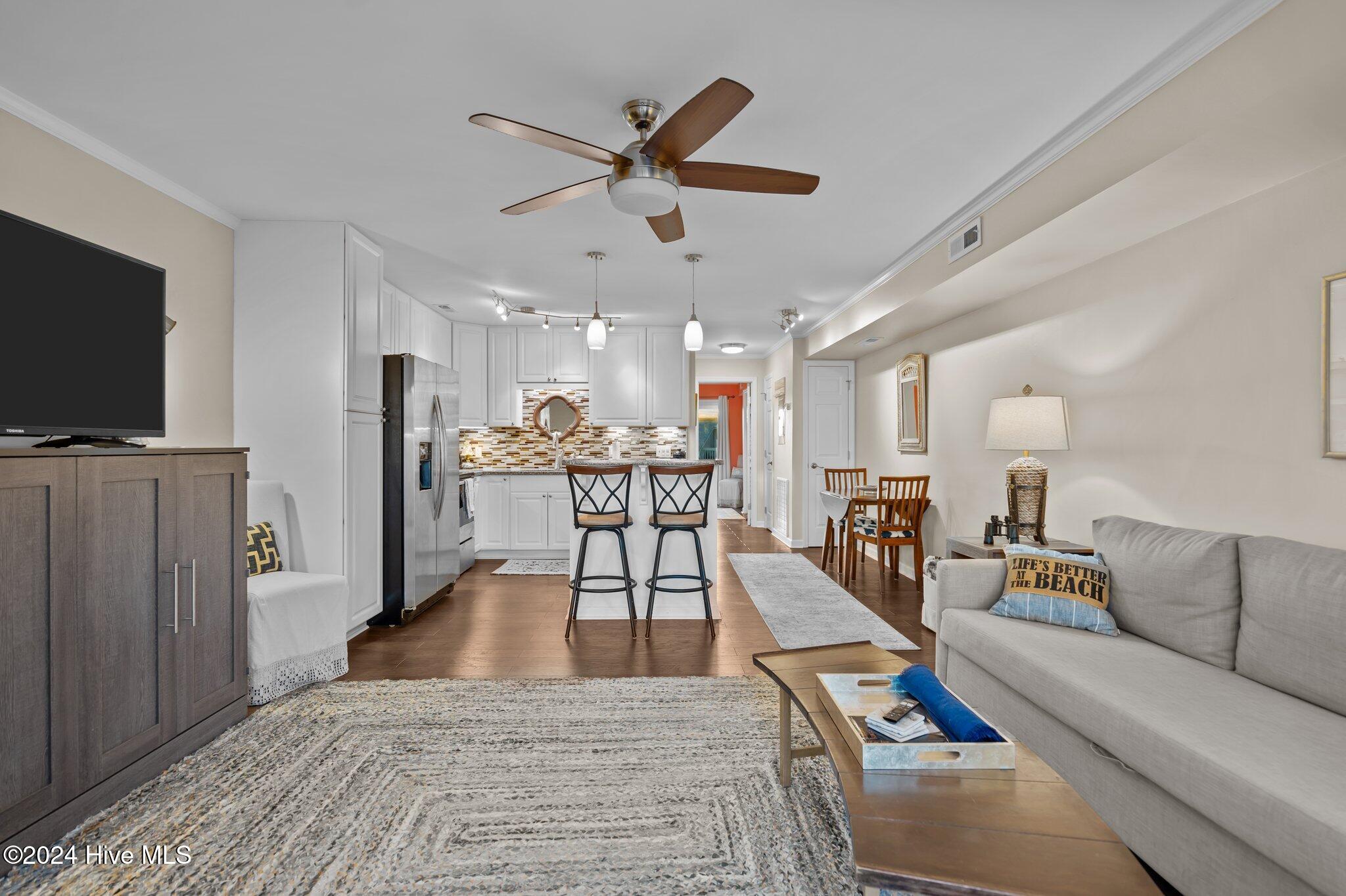 1801 Canal Drive, Unit B14