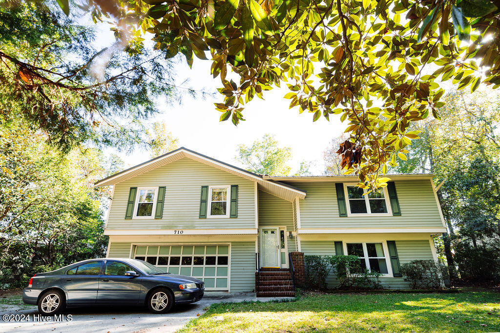 710 Bayshore Drive