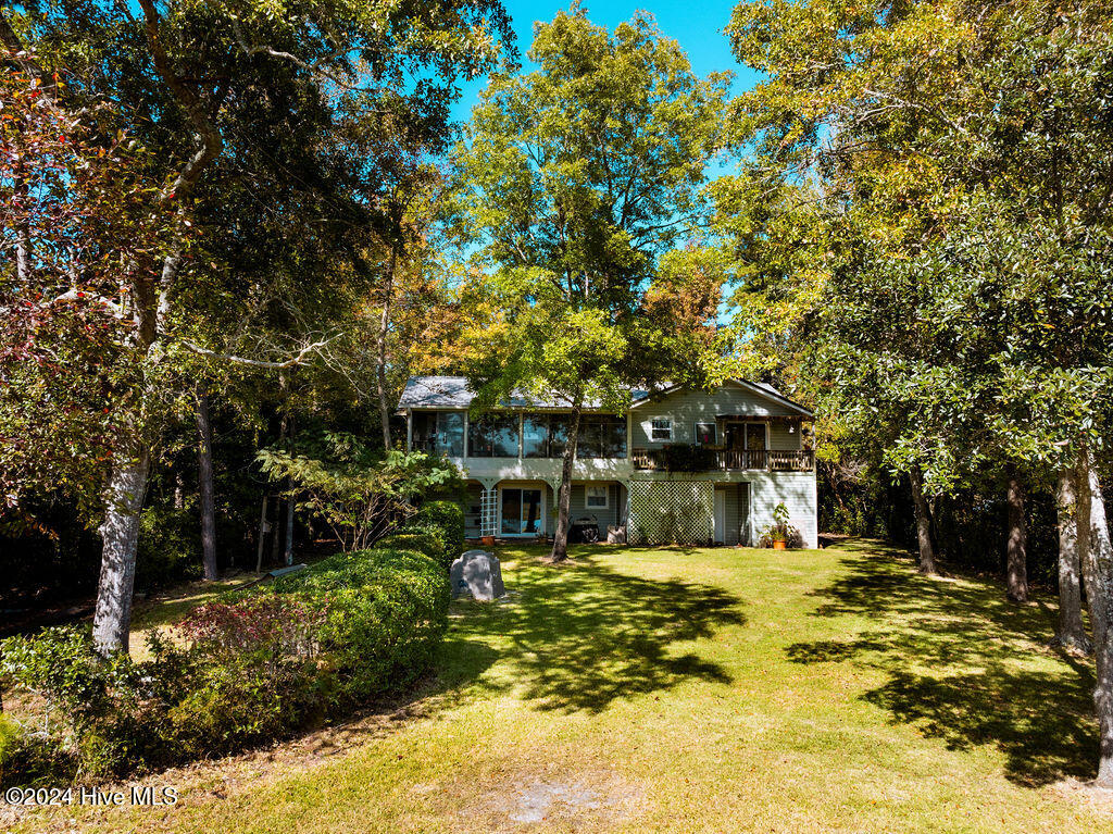 710 Bayshore Drive