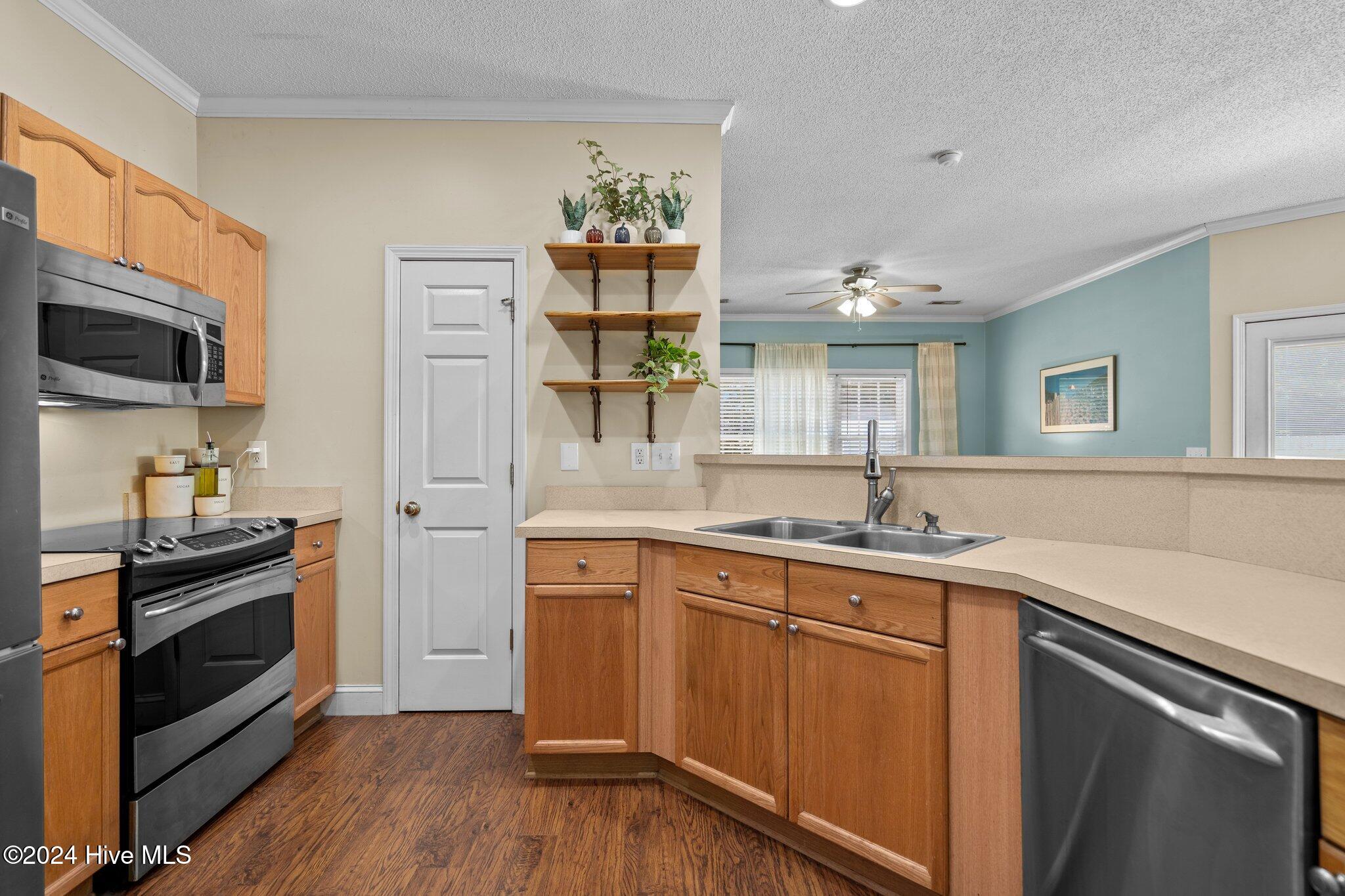 7116 Farrington Farms Drive