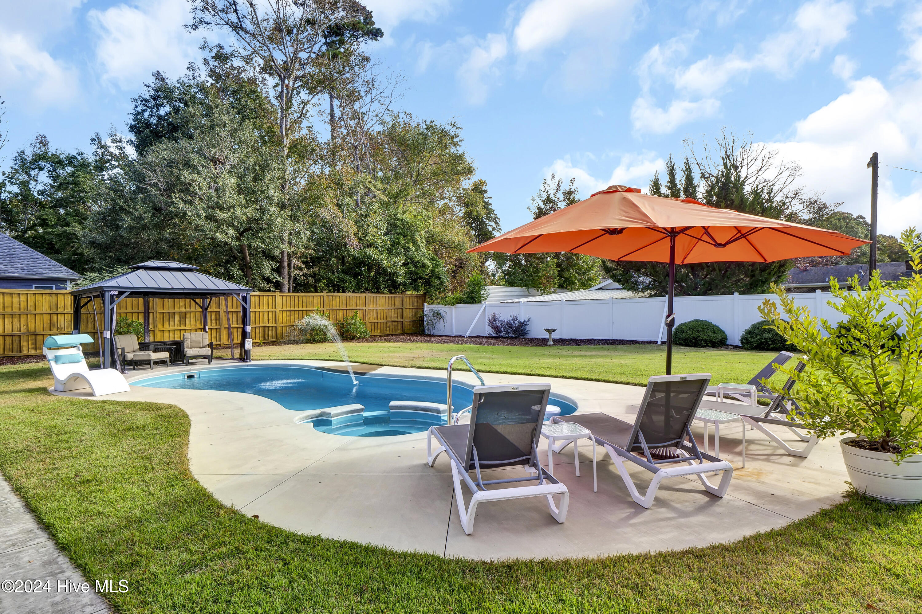 123 Francis Marion Drive