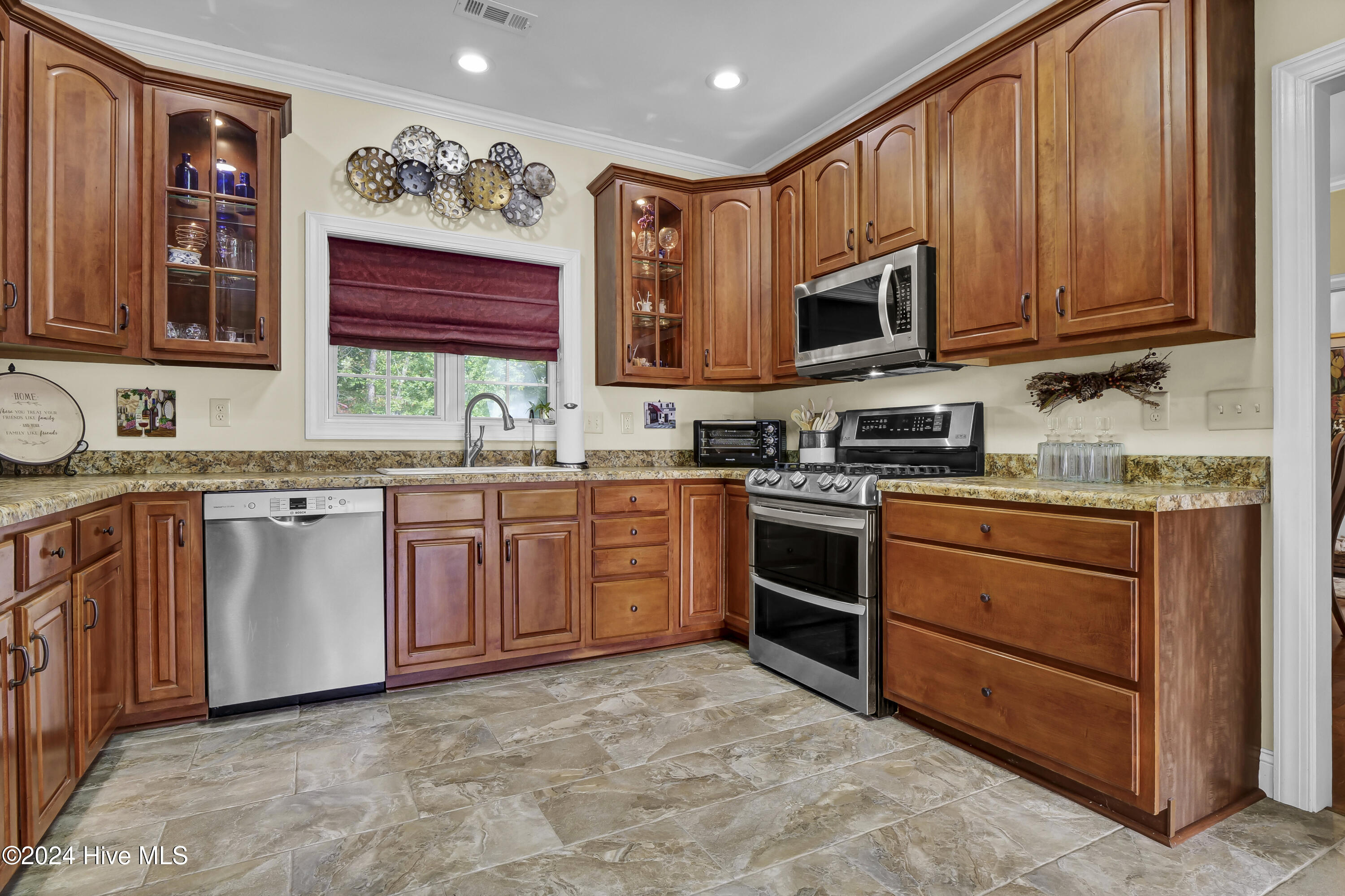 123 Francis Marion Drive