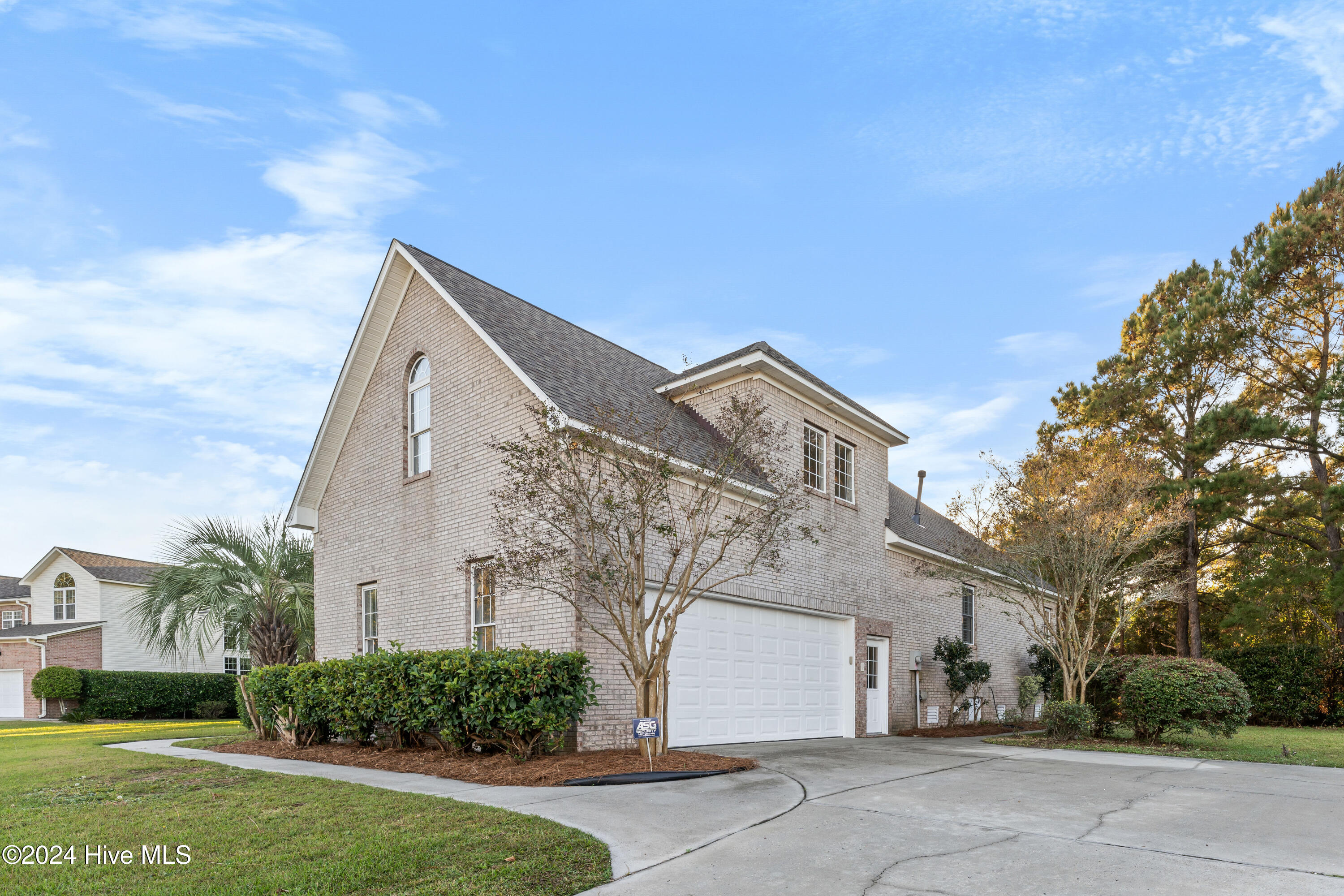 123 Lighthouse Drive