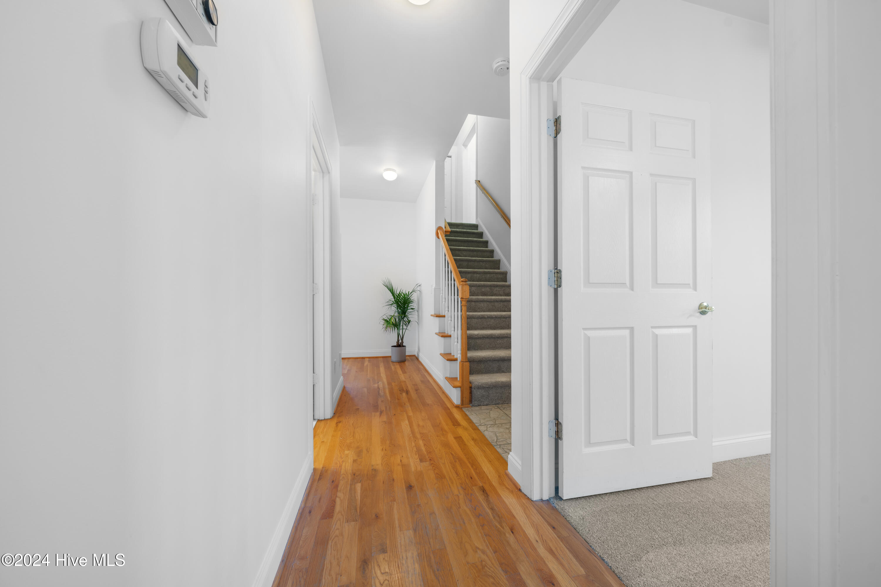 123 Lighthouse Drive