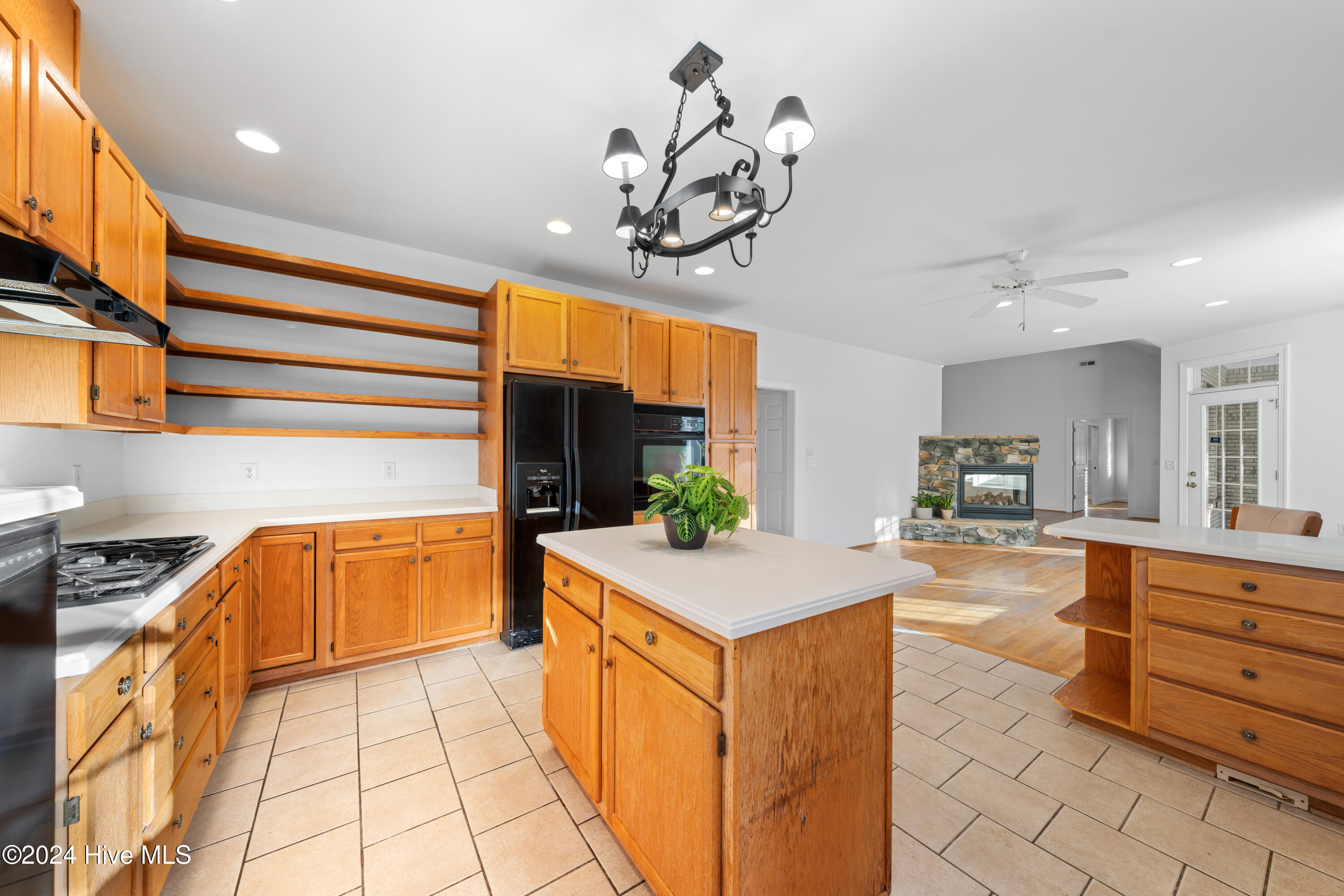 123 Lighthouse Drive