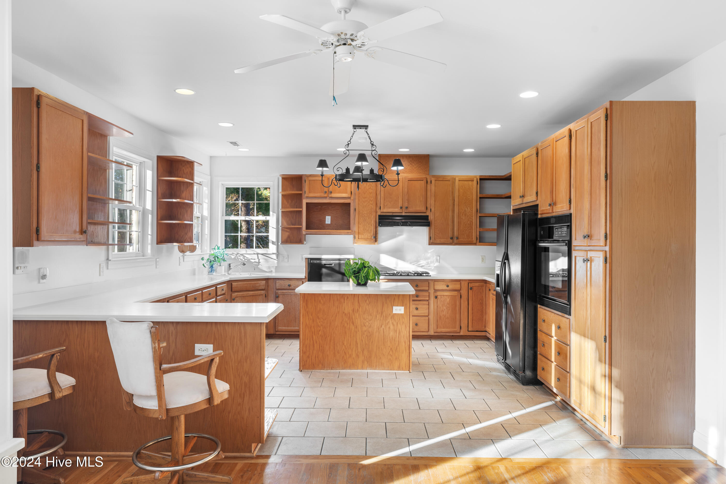 123 Lighthouse Drive