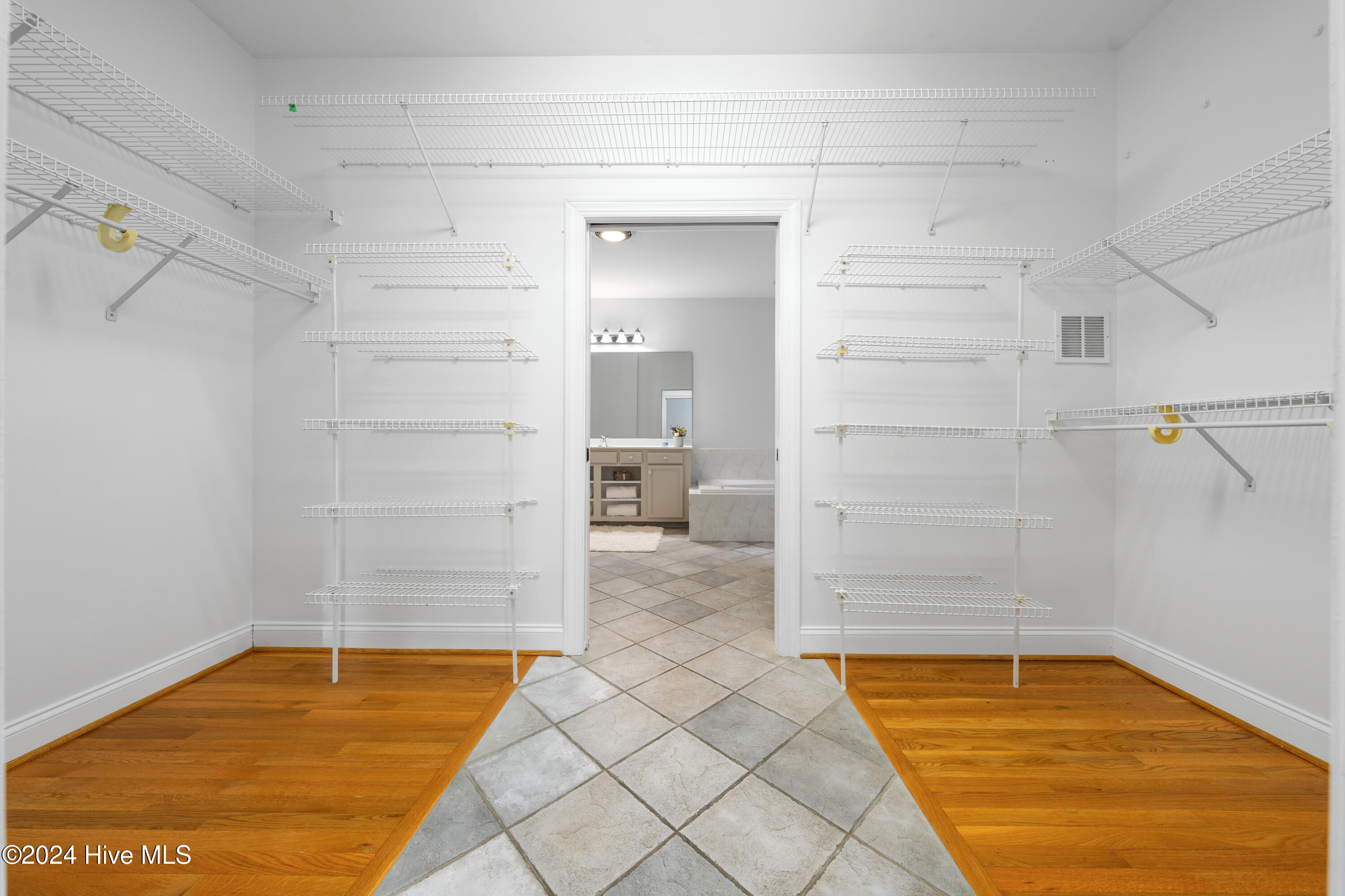 123 Lighthouse Drive