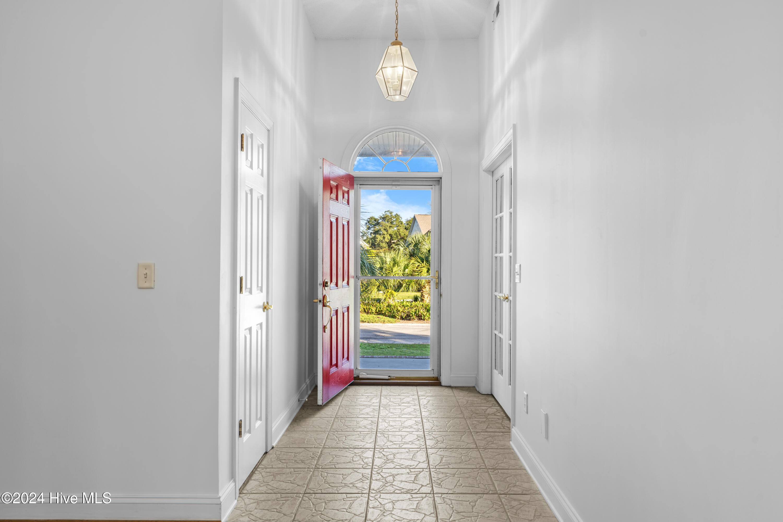 123 Lighthouse Drive