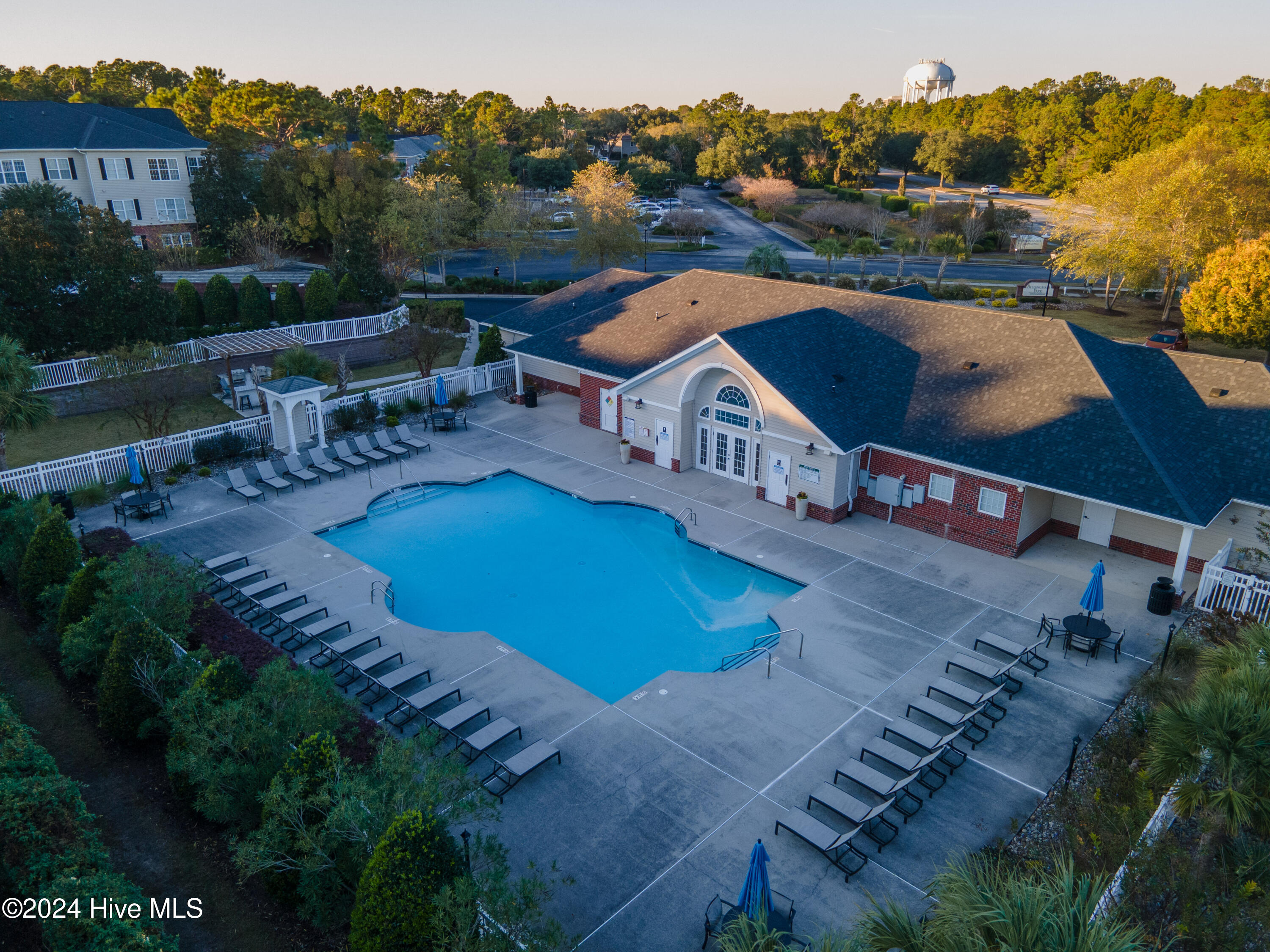 2808 Bloomfield Lane Unit 207