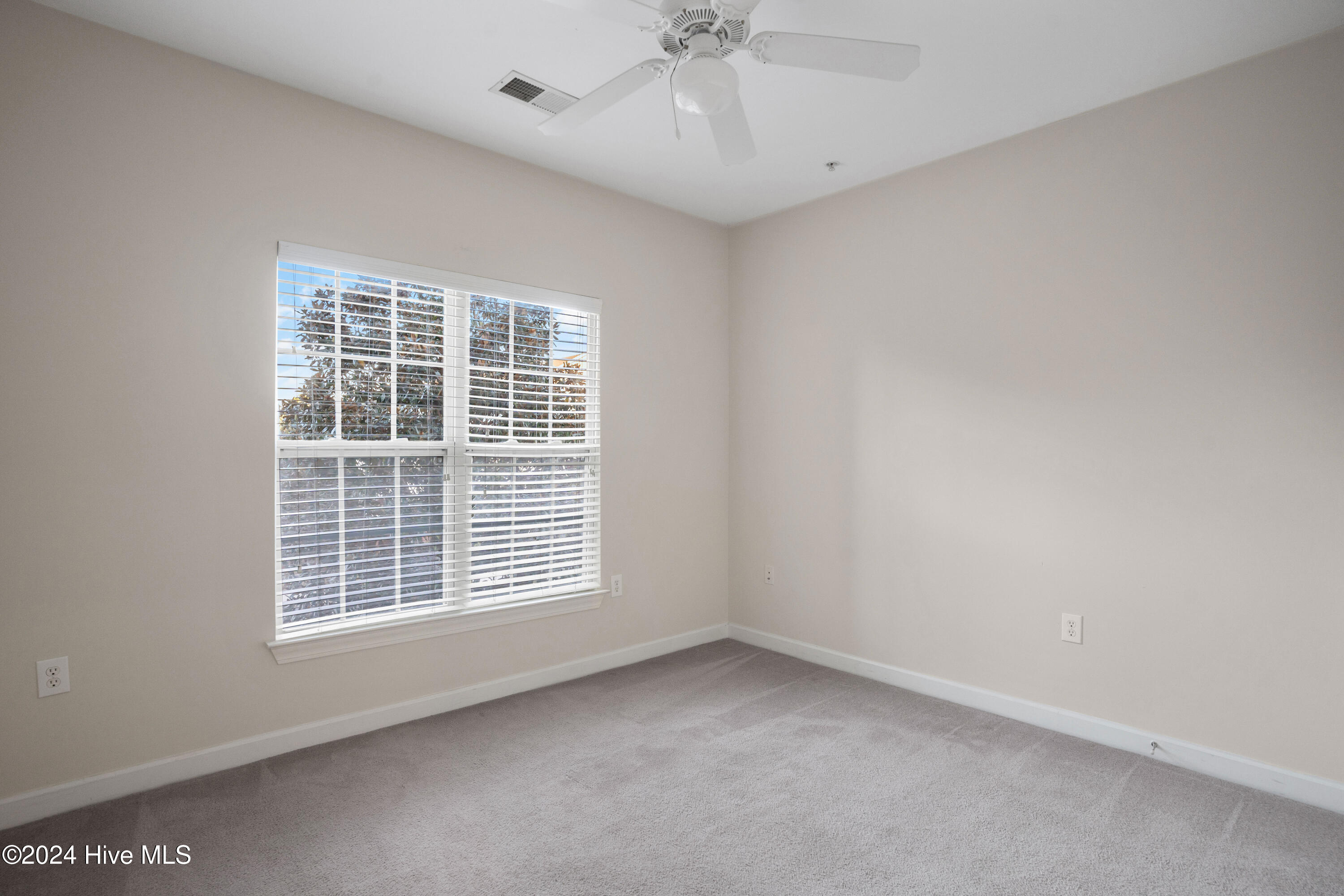 2808 Bloomfield Lane Unit 207