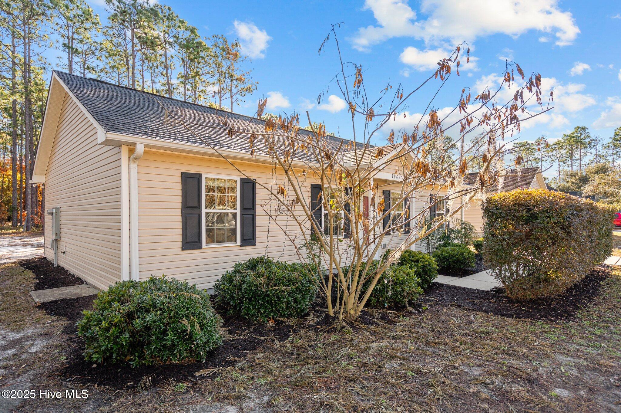 196 Oakdale Drive