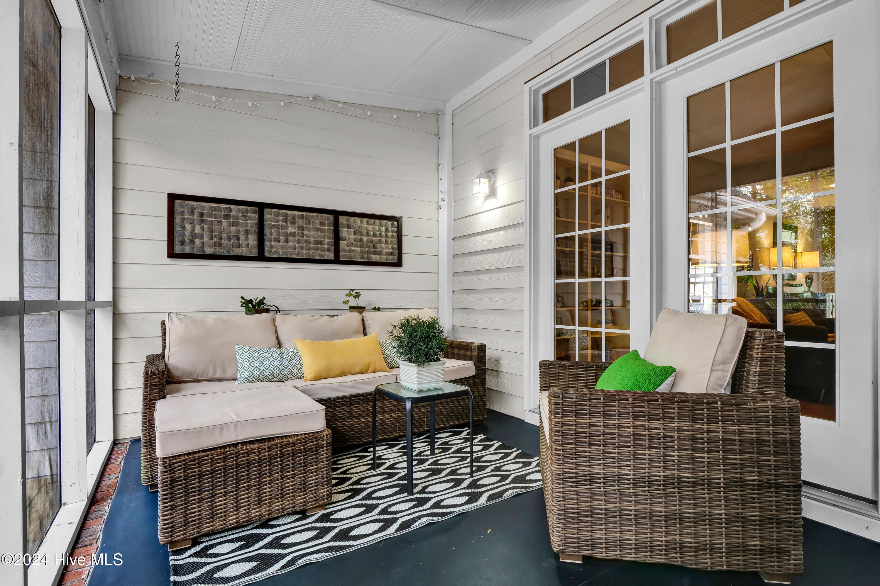 4217 Cravens Point Road