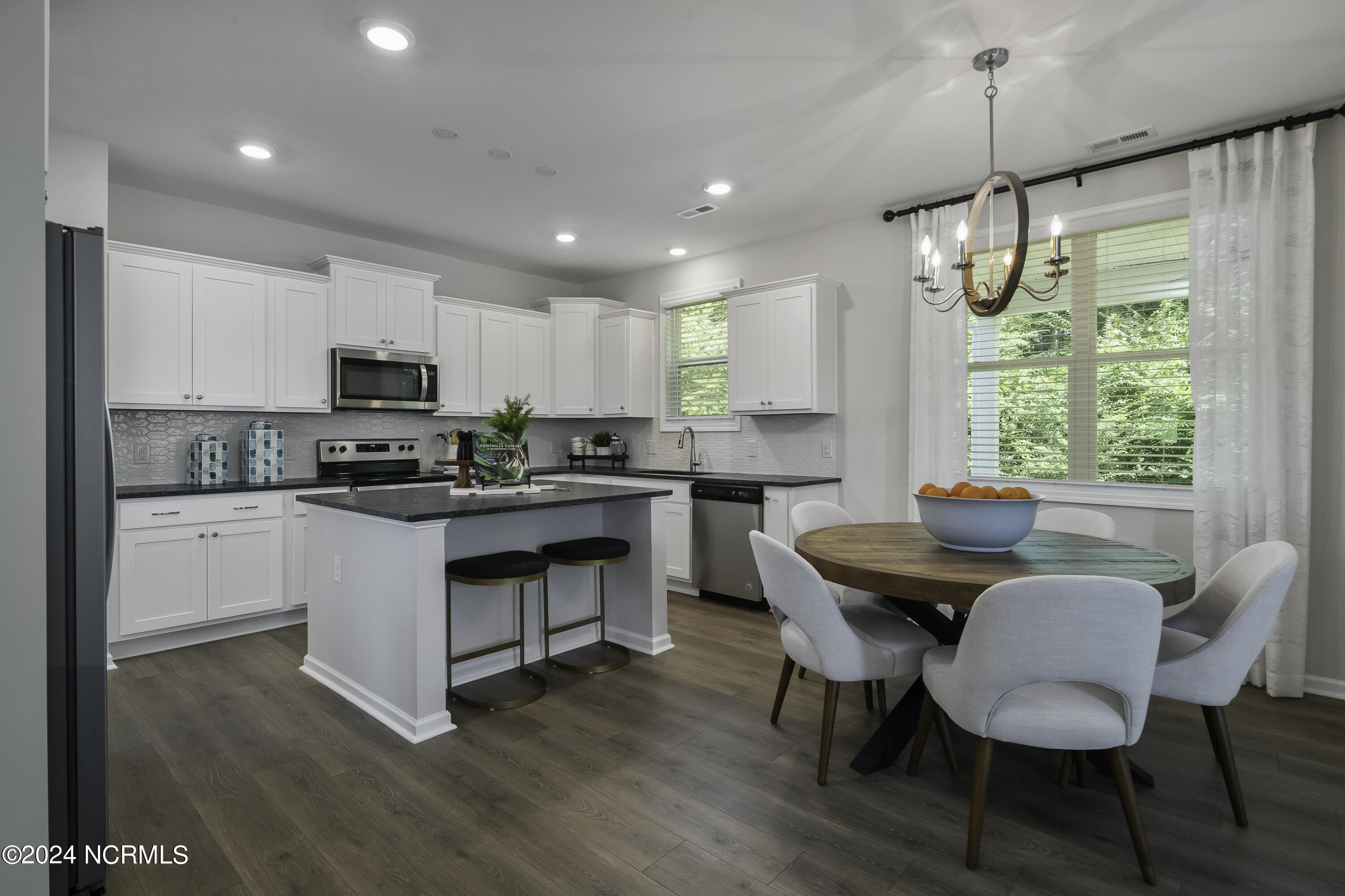 1096 Ben Thomas Dr Ne, #12