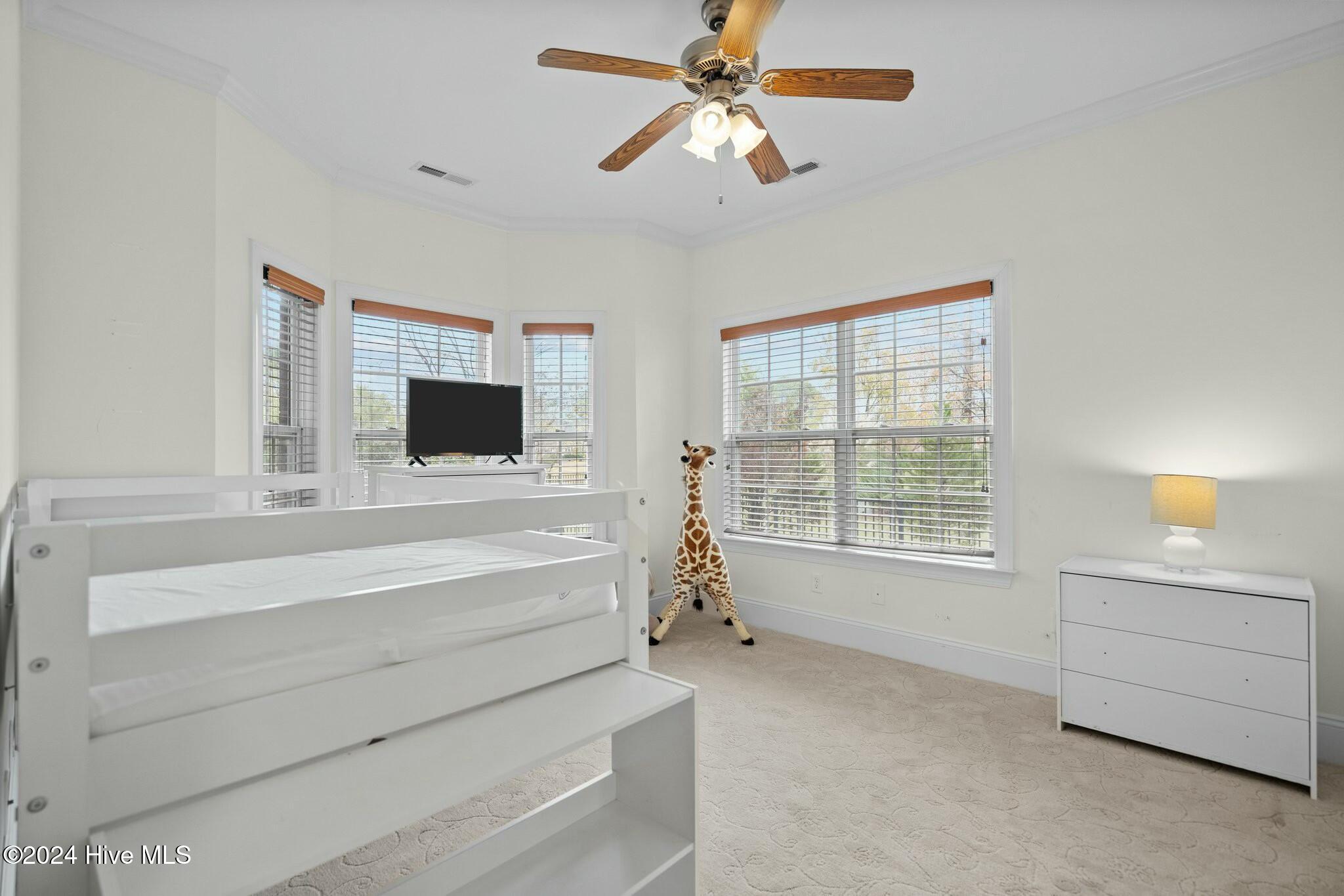 1028 West Cove Loop