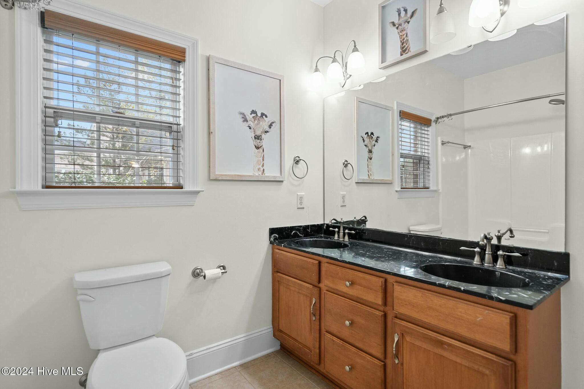 1028 West Cove Loop