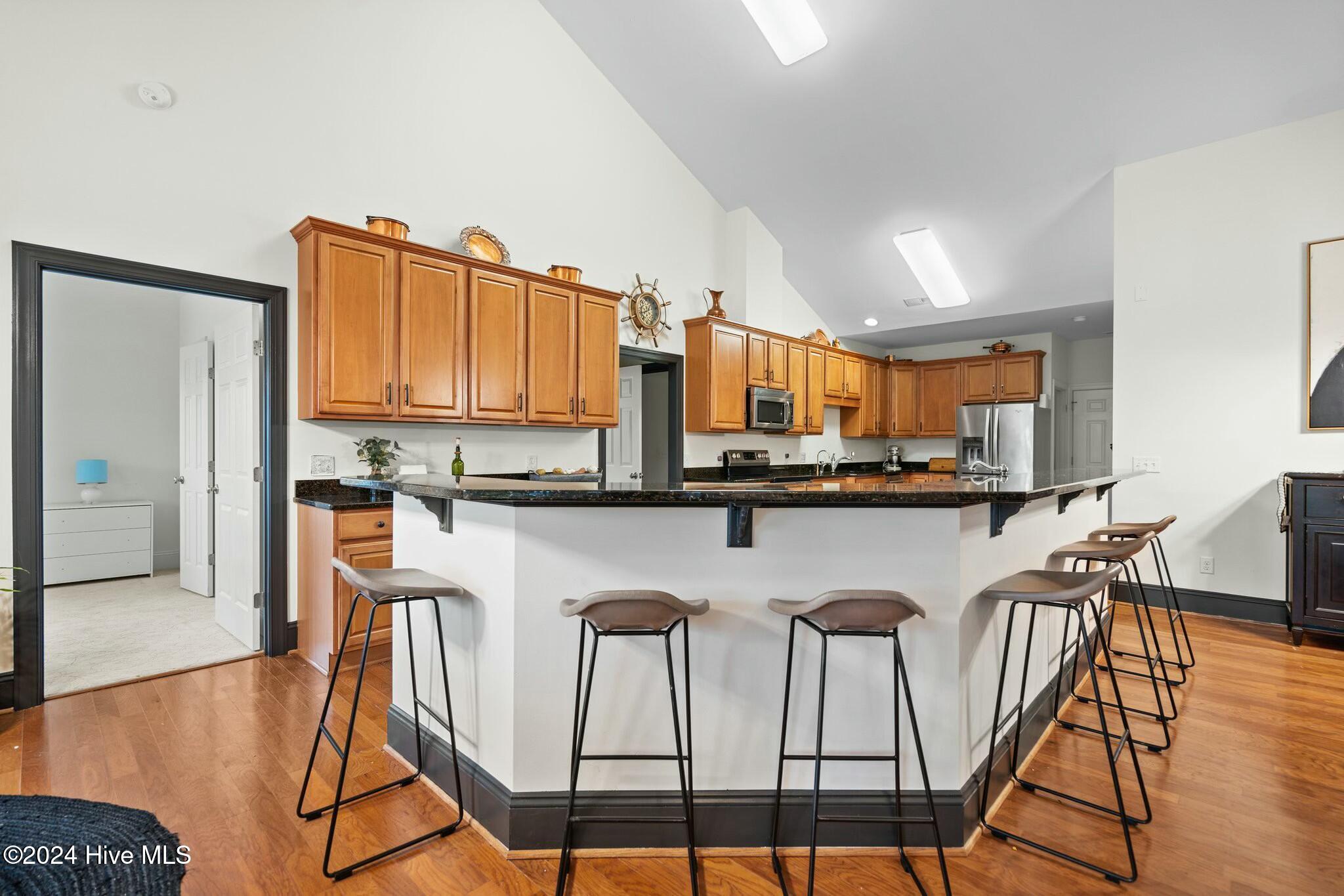 1028 West Cove Loop