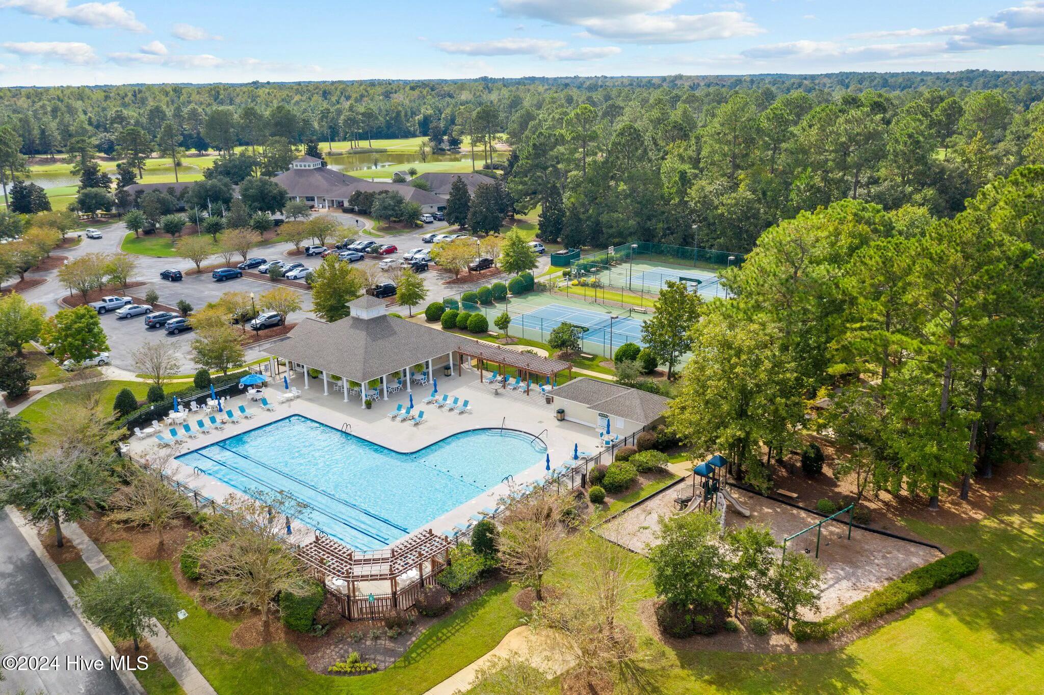 1028 West Cove Loop