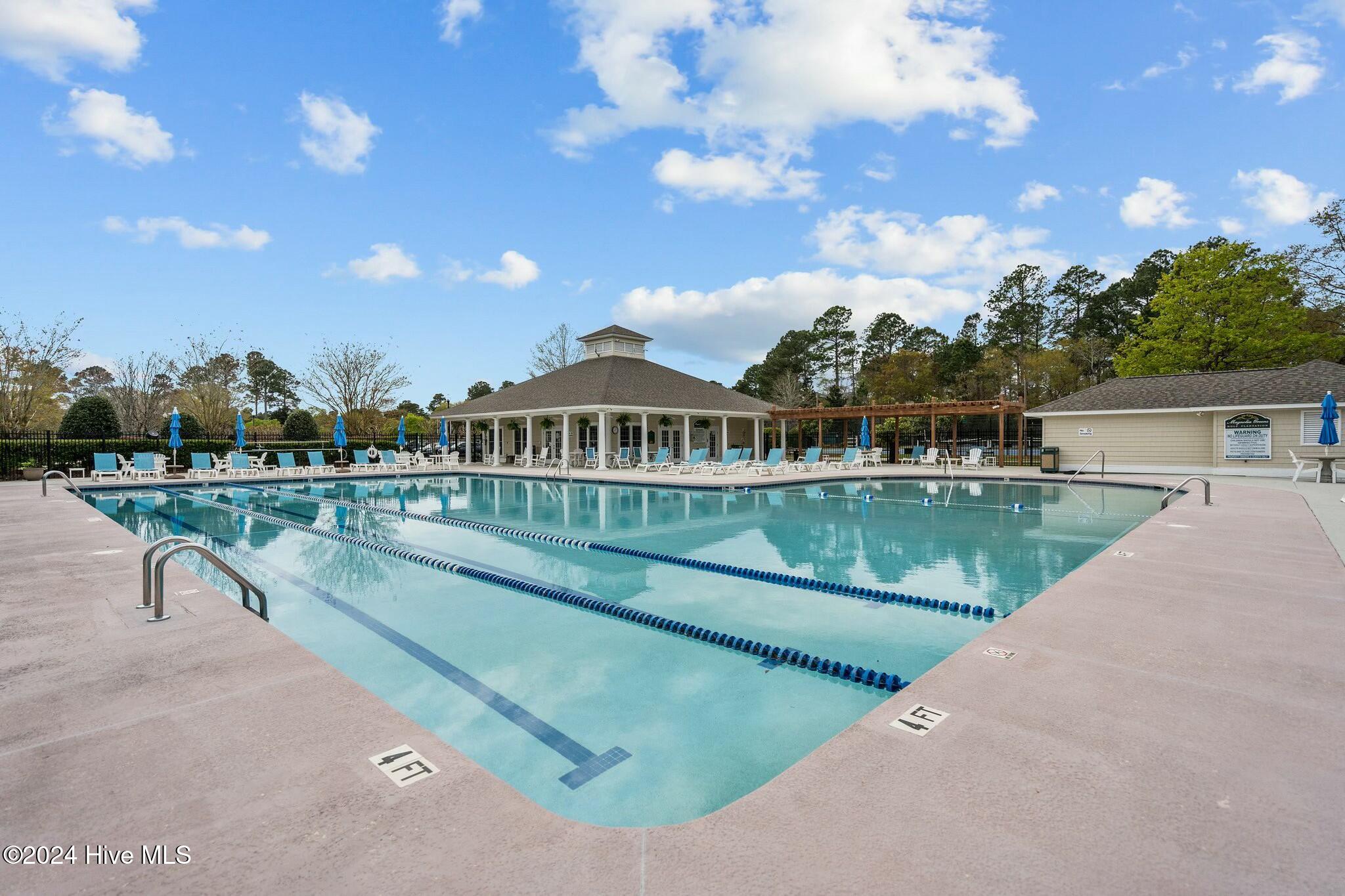 1028 West Cove Loop