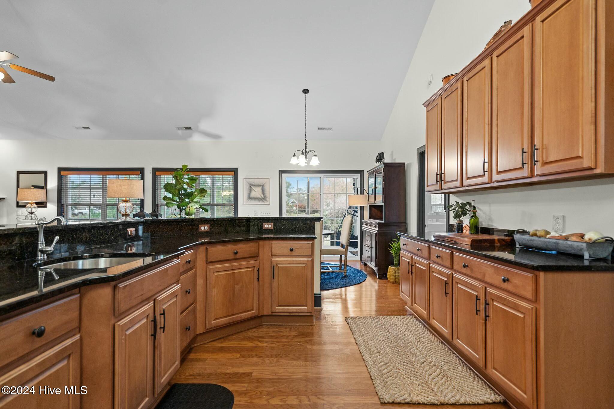1028 West Cove Loop