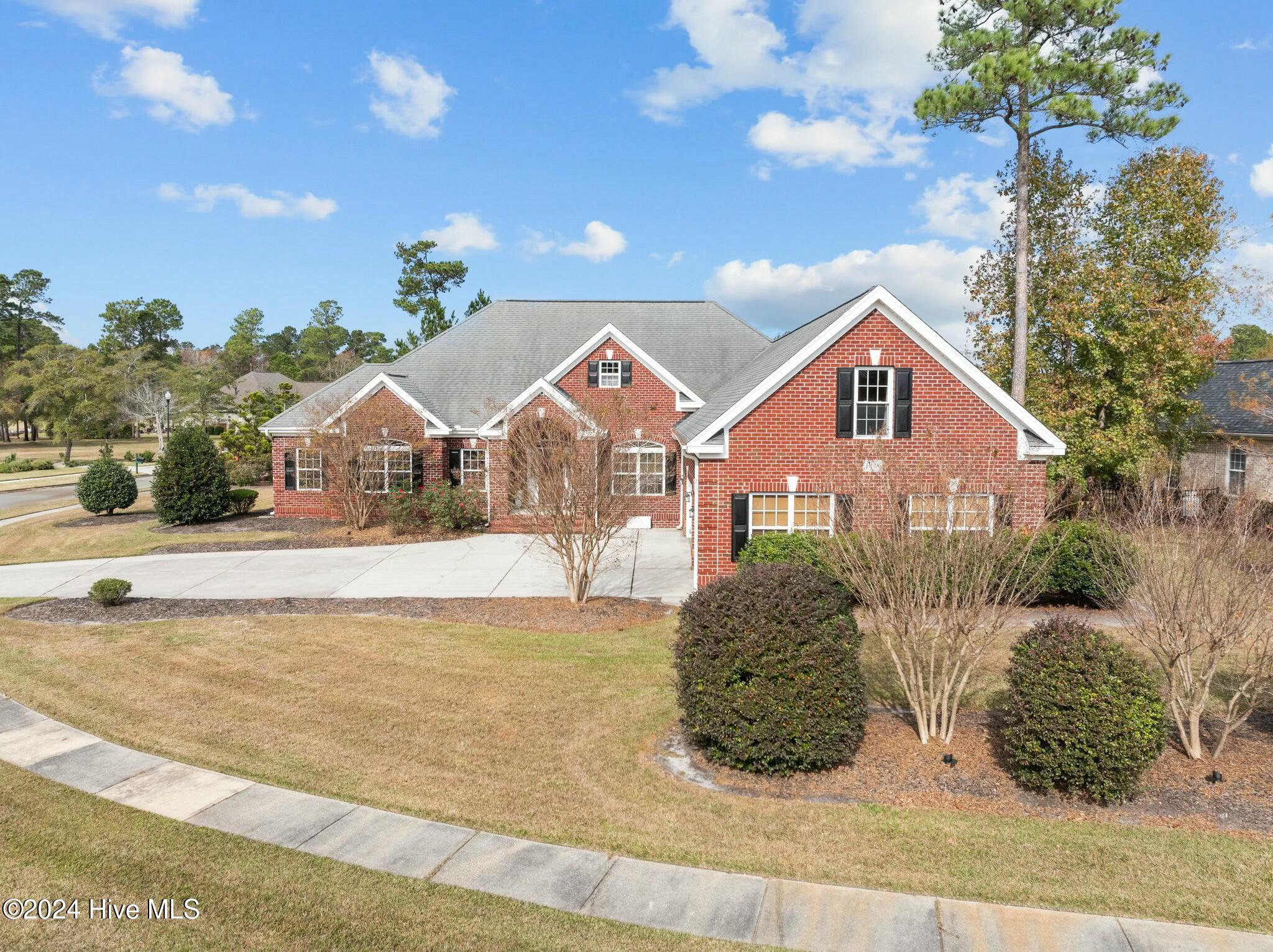 1028 West Cove Loop