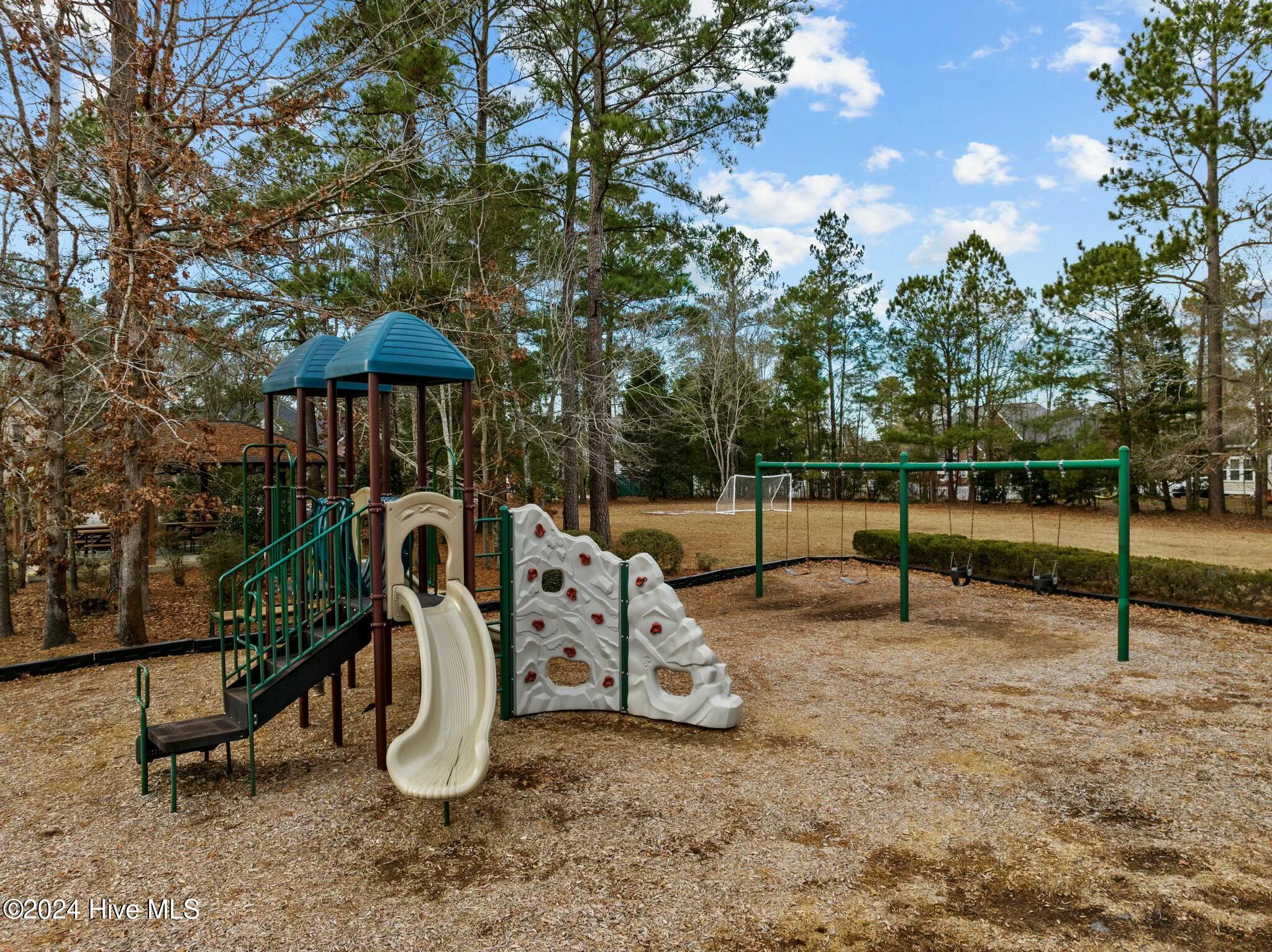 1028 West Cove Loop