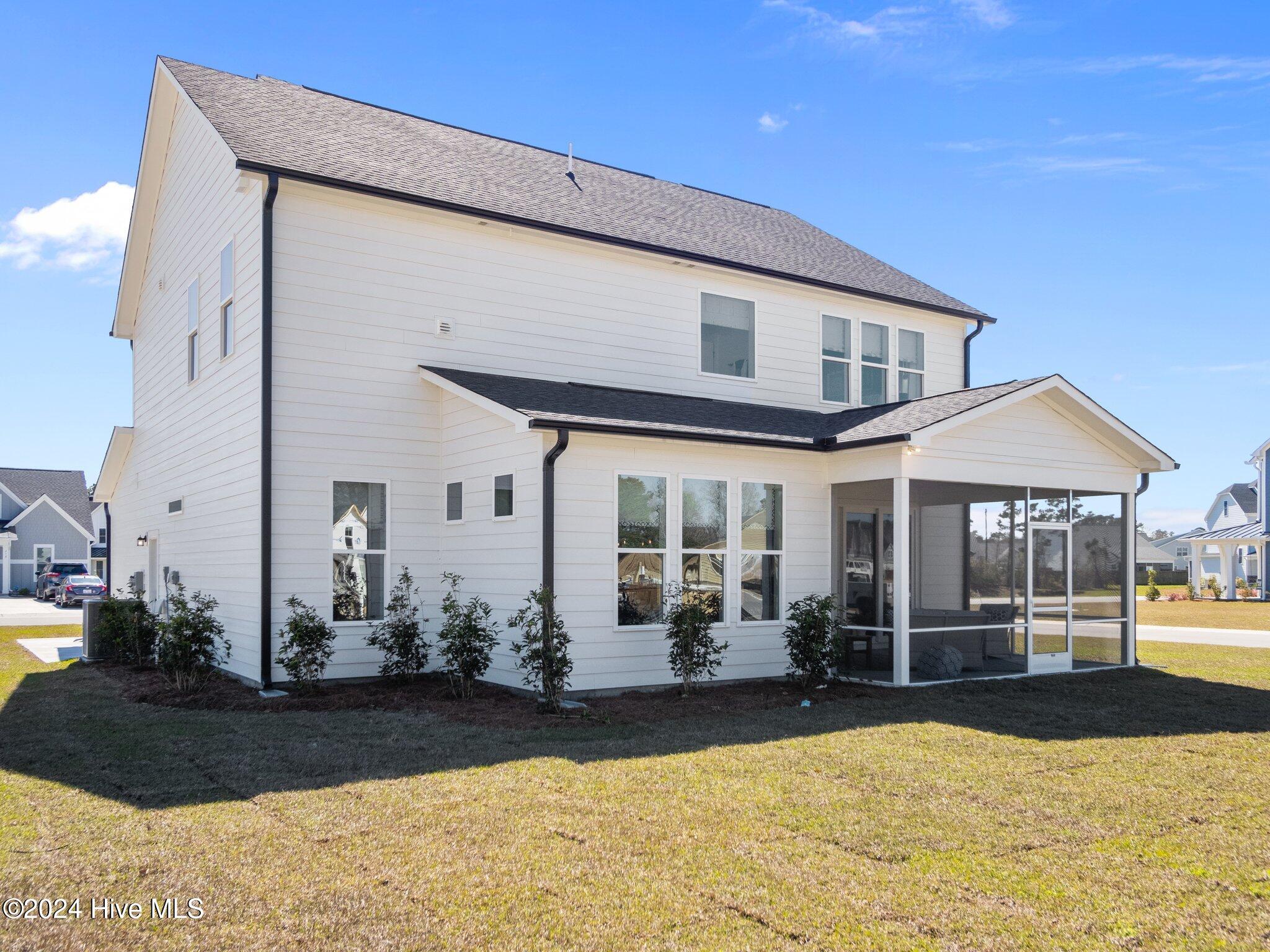 4002 Watersail Drive 114