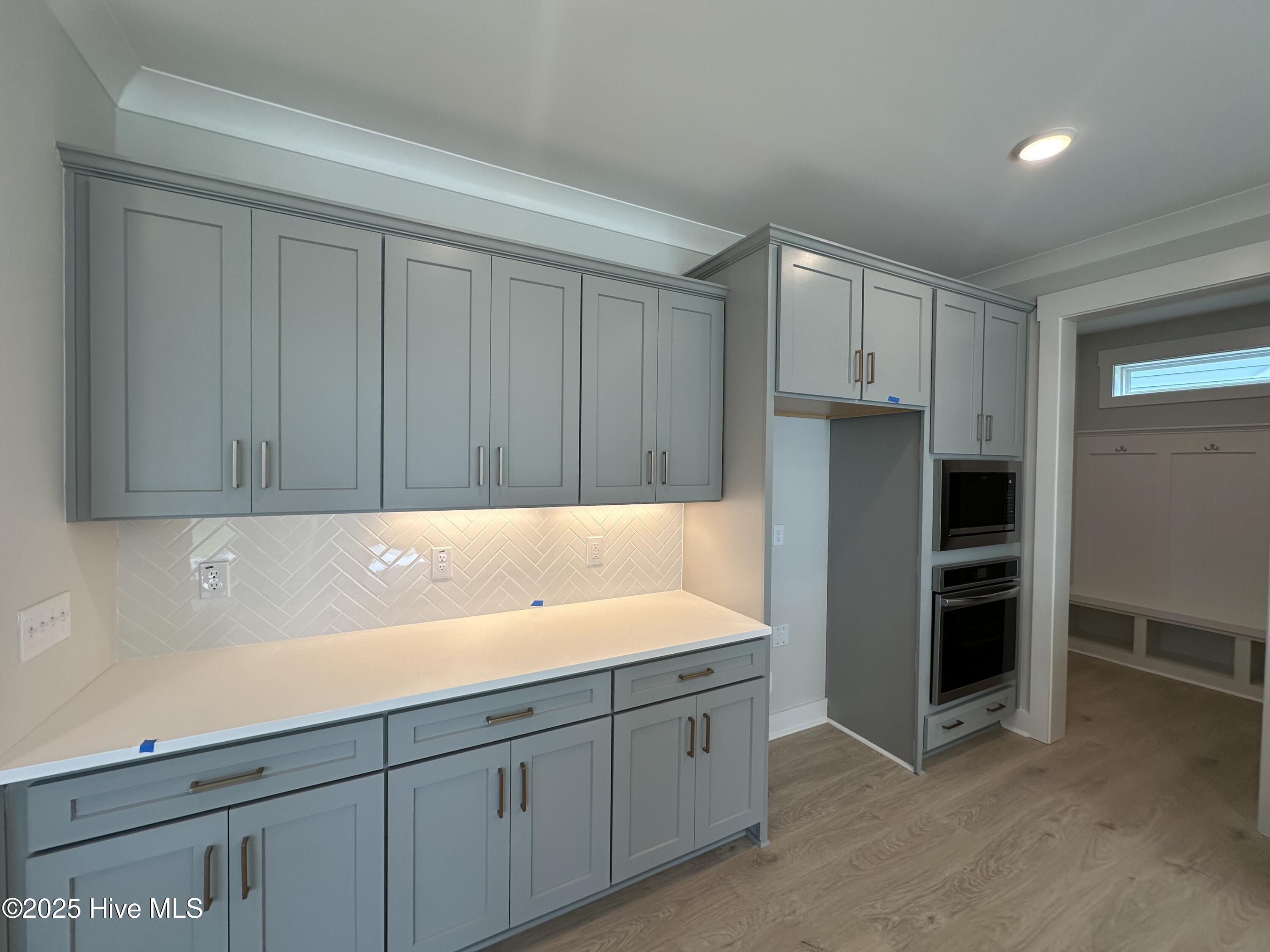 4002 Watersail Drive 114