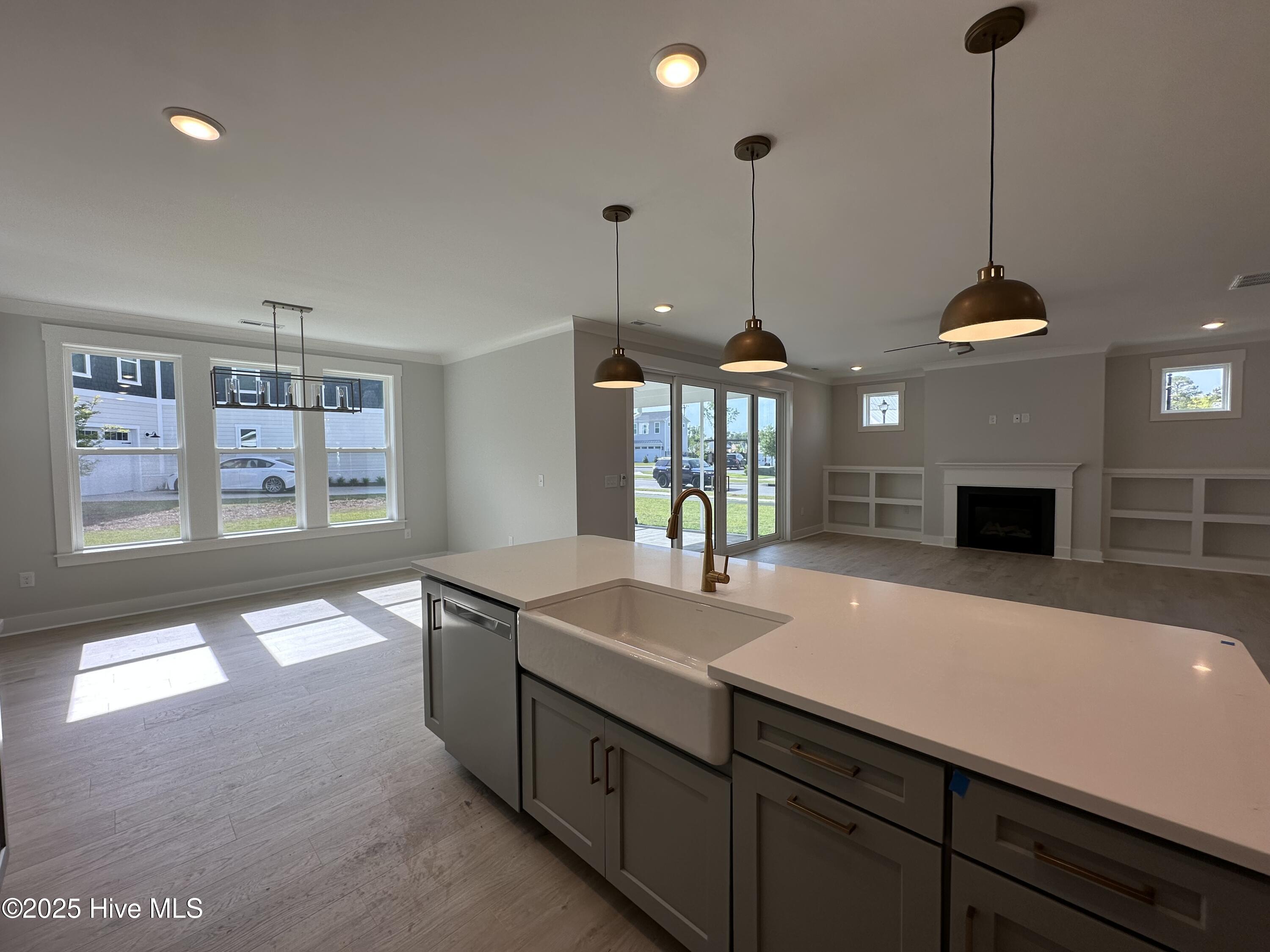 4002 Watersail Drive 114