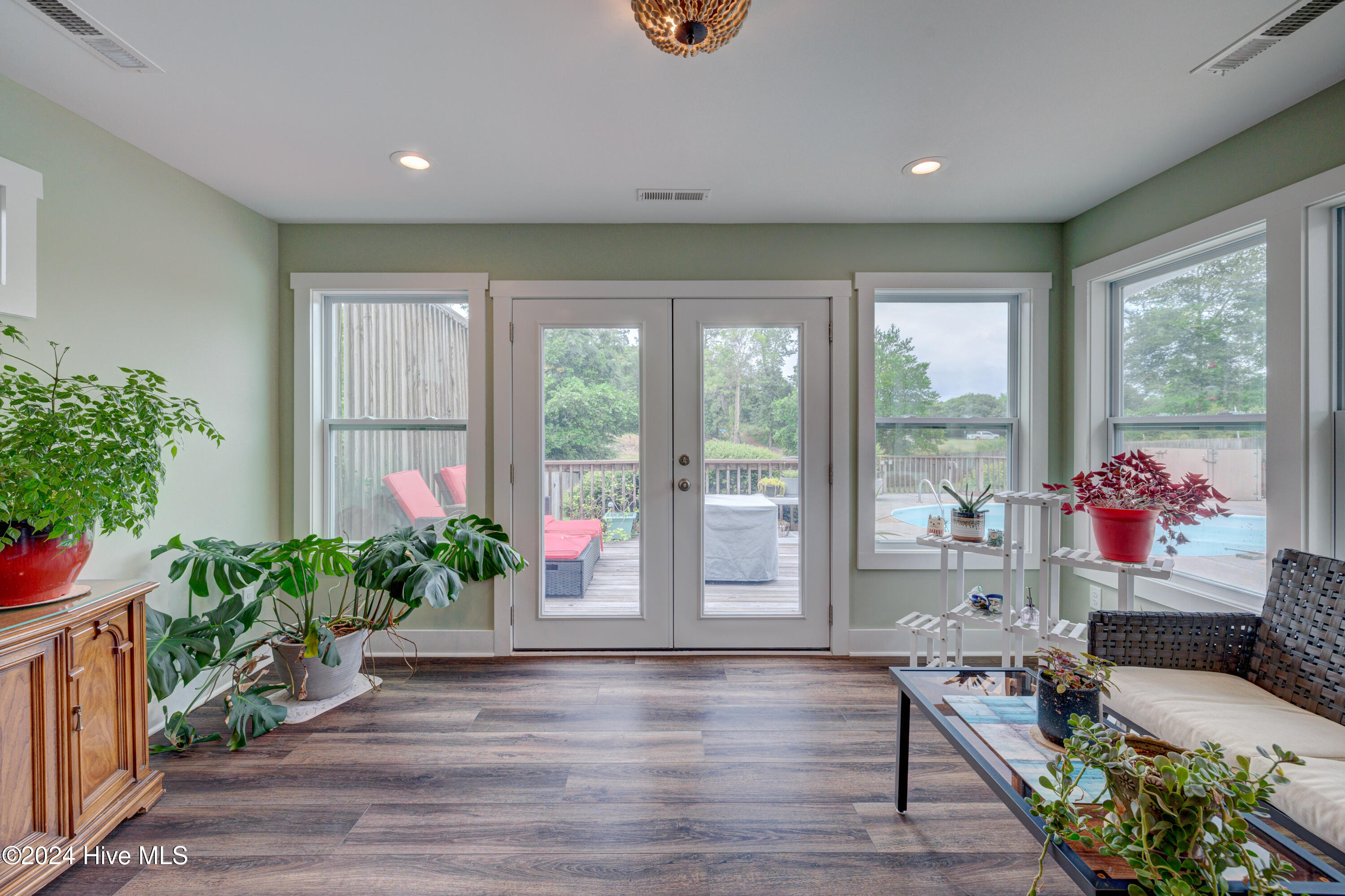 5126 Clear Run Drive