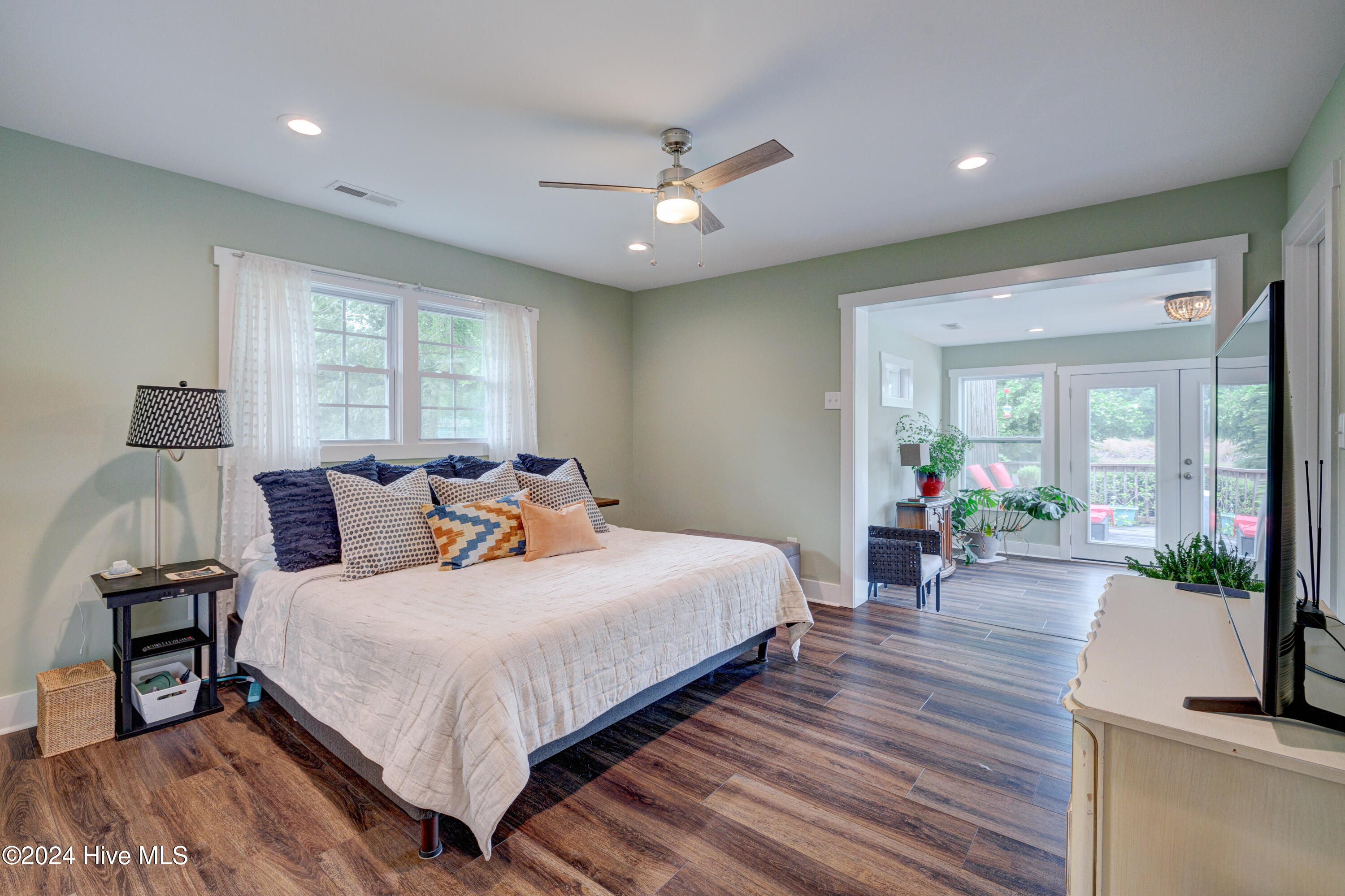 5126 Clear Run Drive