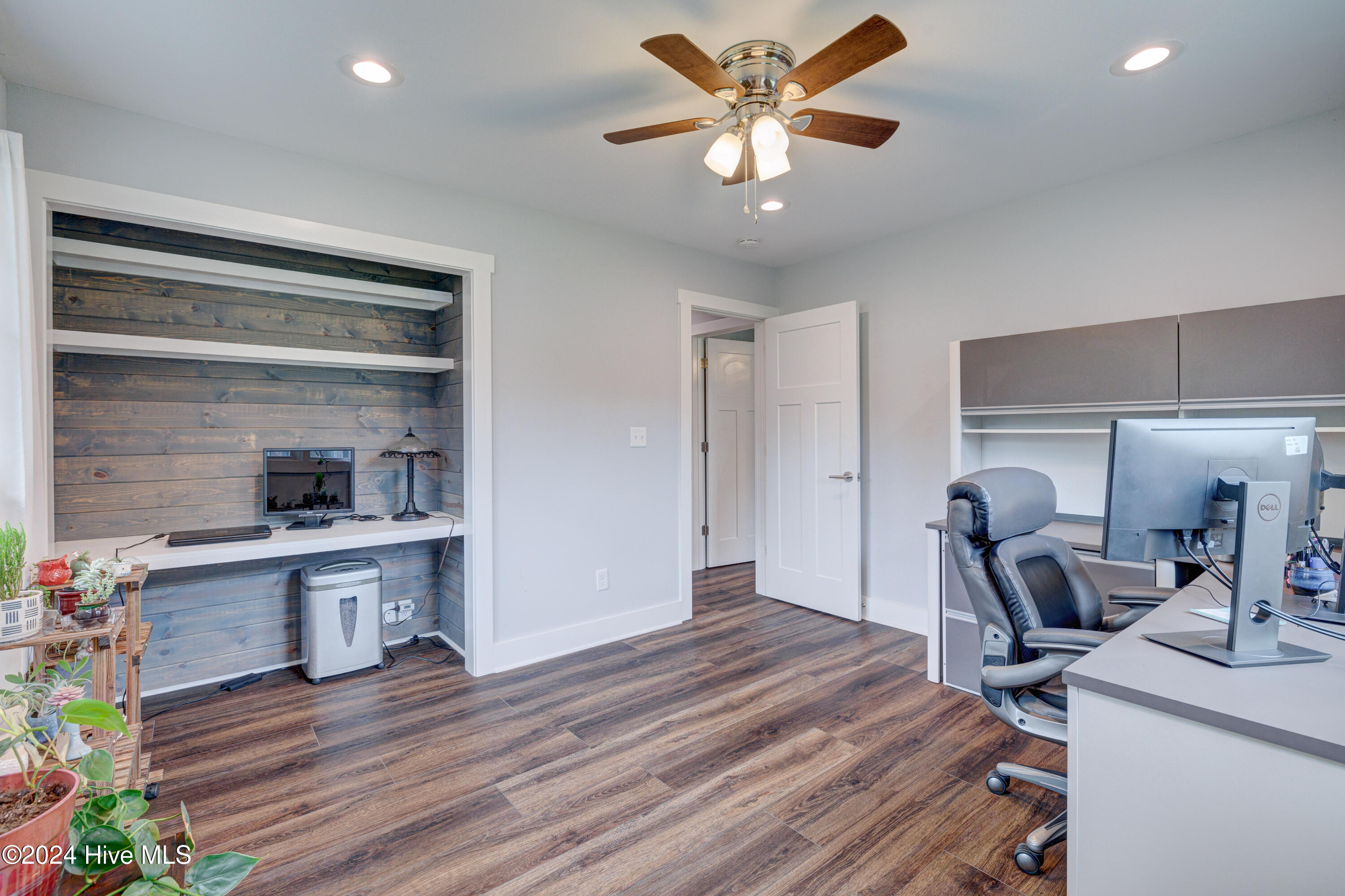 5126 Clear Run Drive