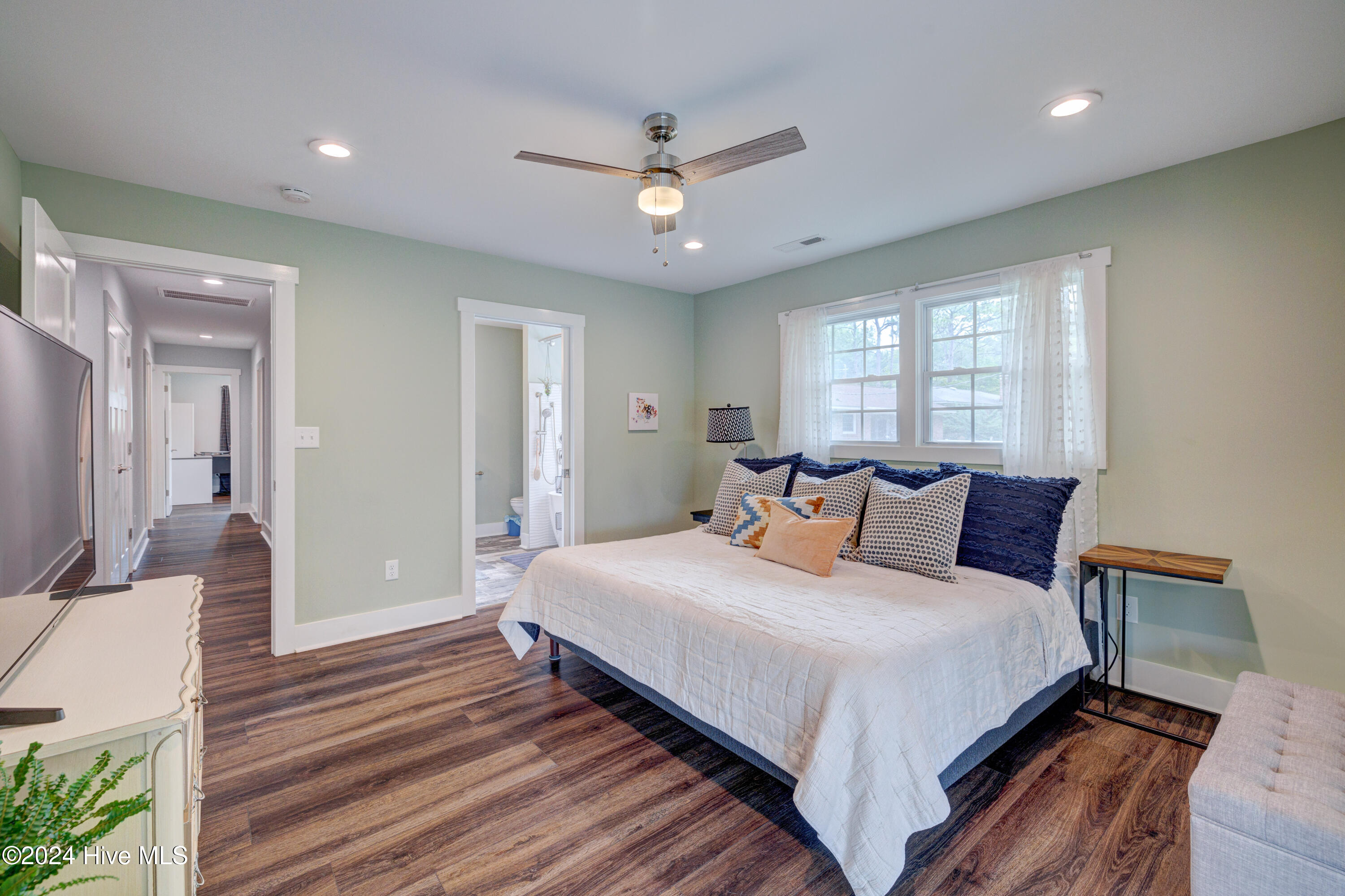 5126 Clear Run Drive