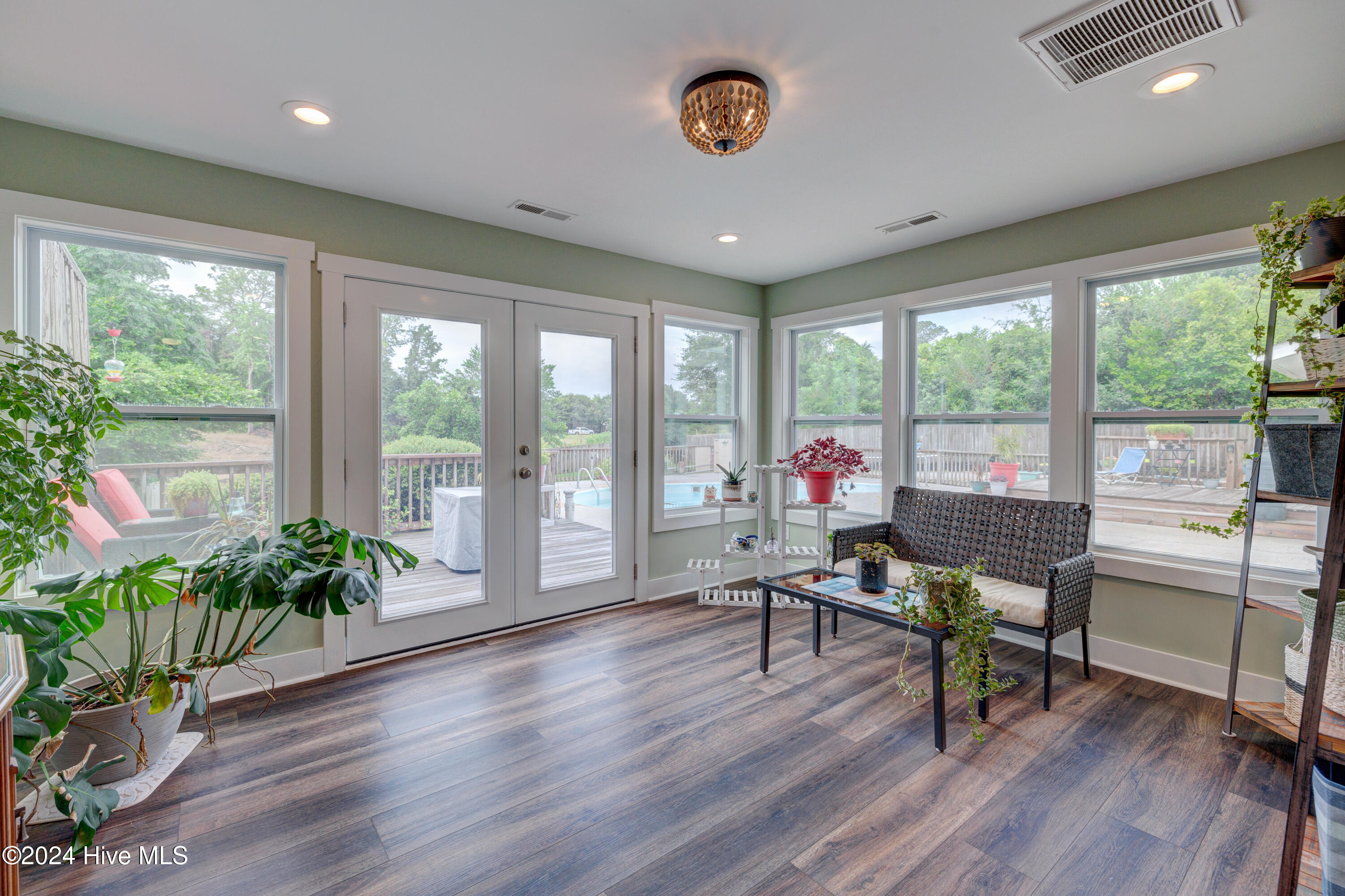 5126 Clear Run Drive