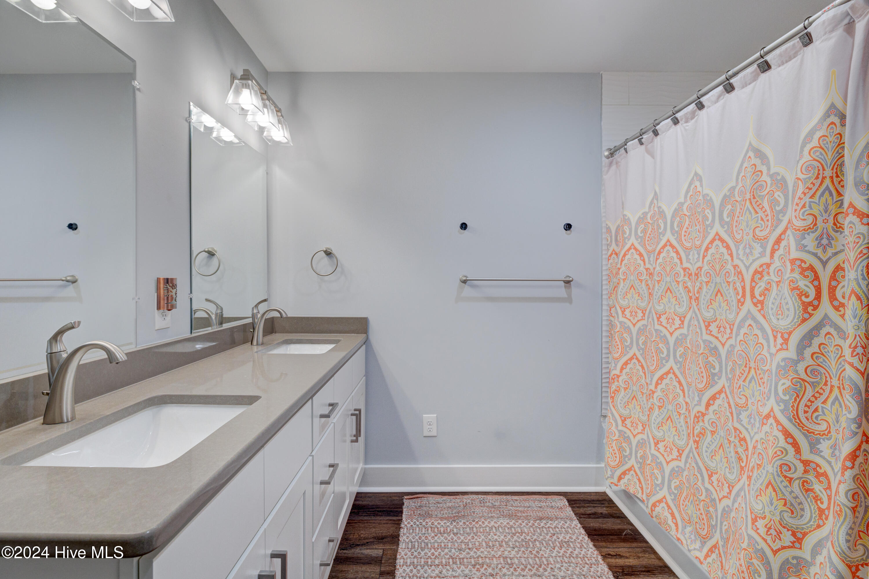 5126 Clear Run Drive