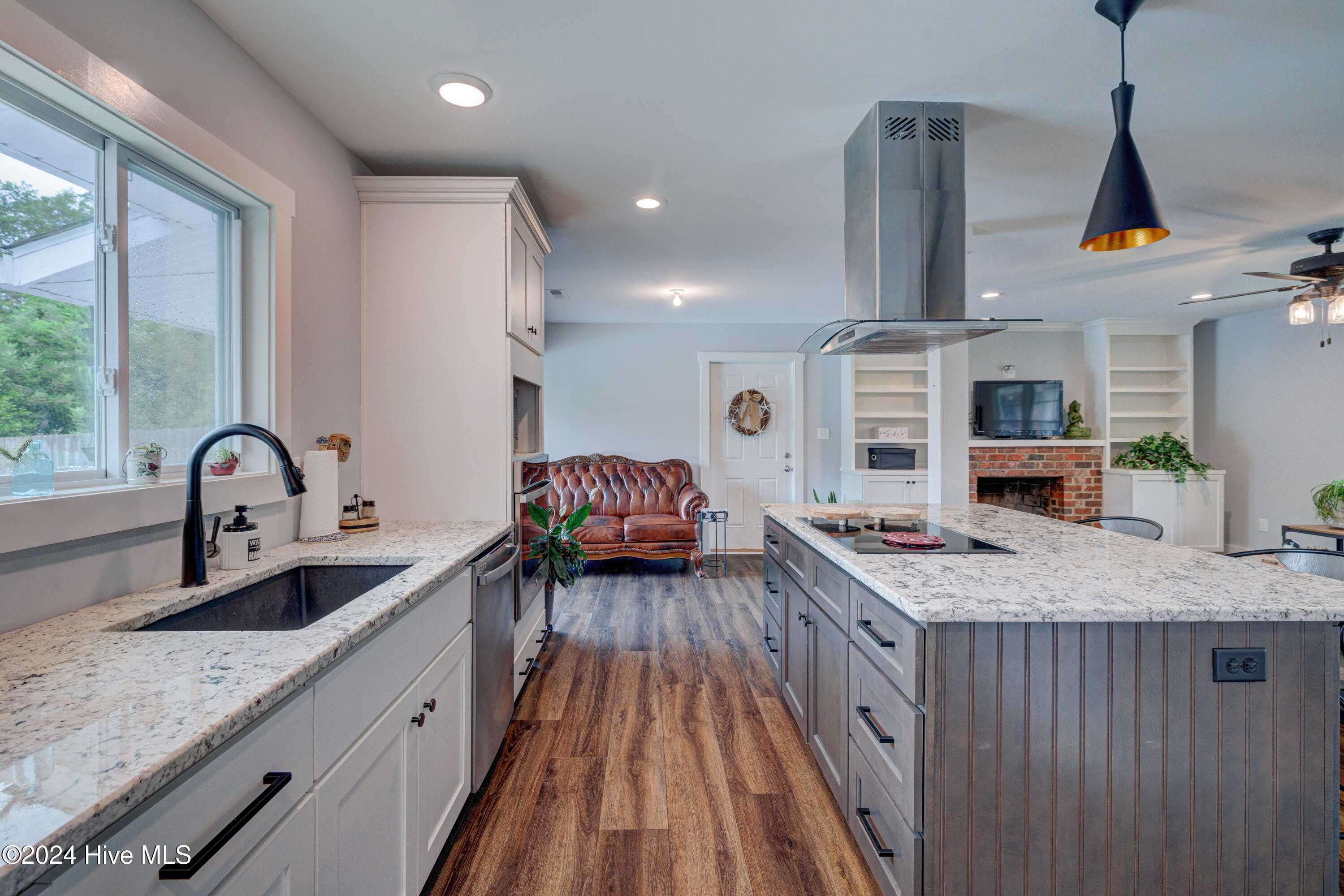 5126 Clear Run Drive