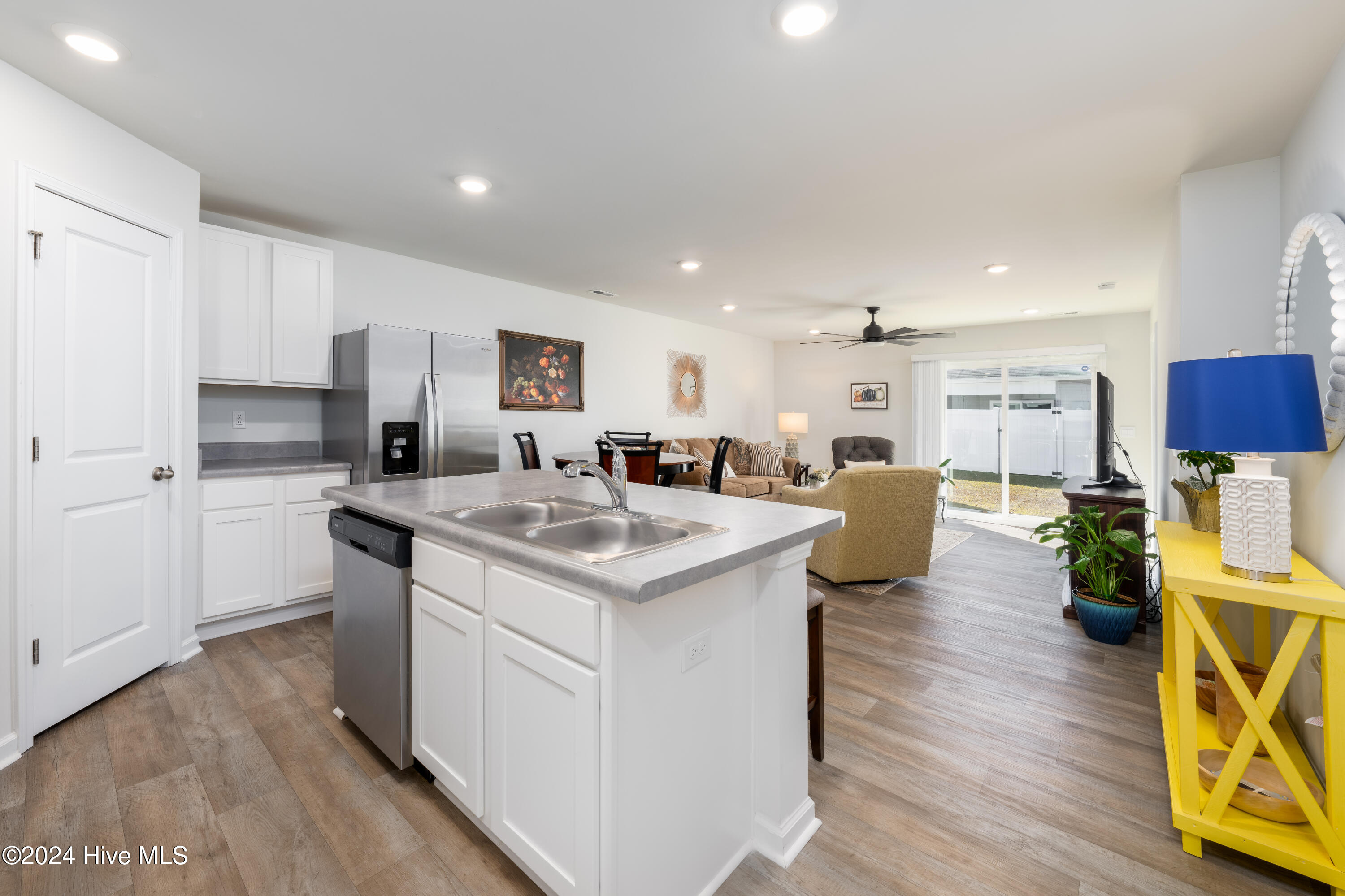 2125 Southern Bayberry Lane